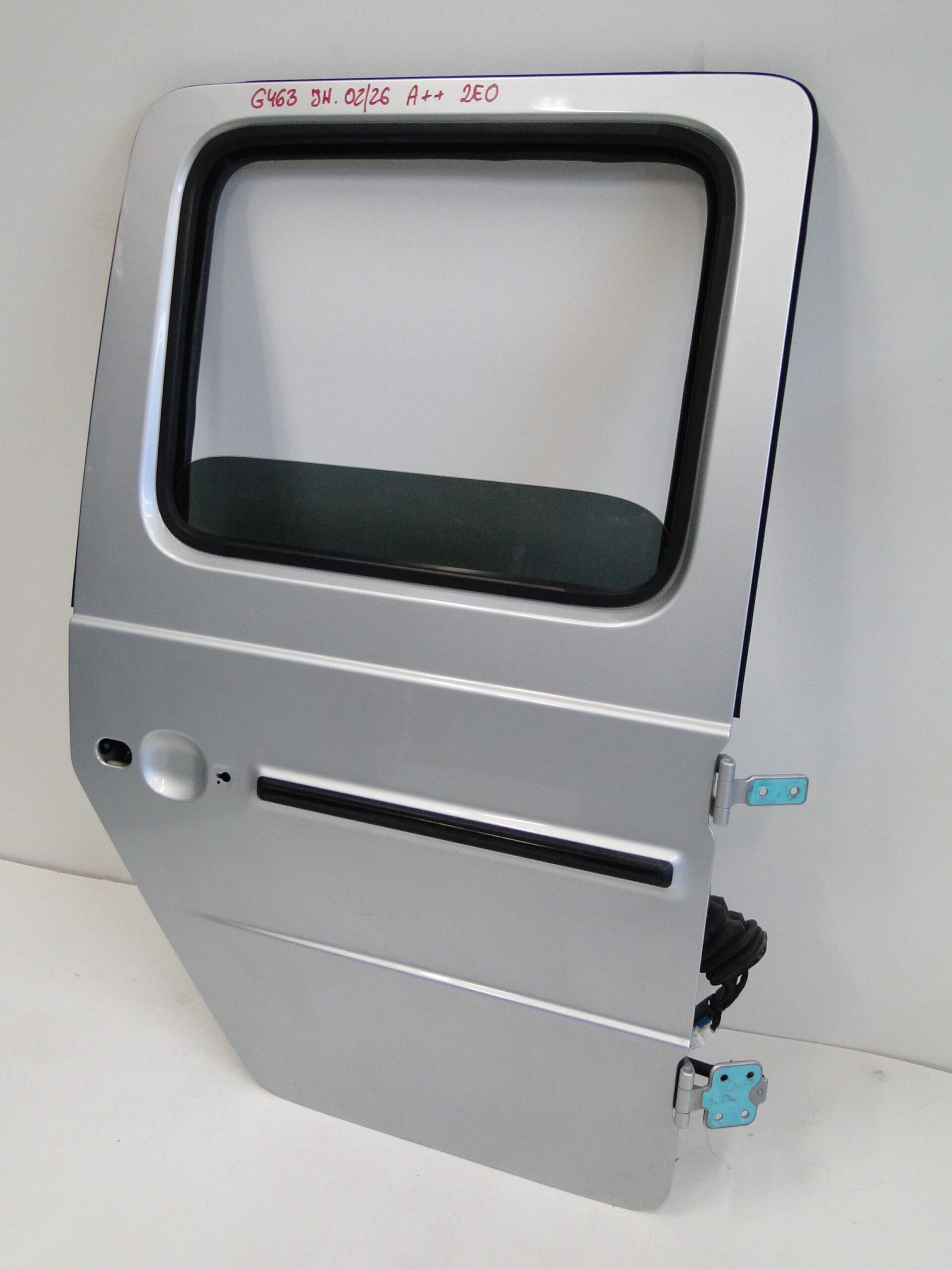 MERCEDES DRZWI PRAWE TYLNE SREBRNE TYŁ PRAWY G KLASA III 463 W463 2018- - obrazek 3