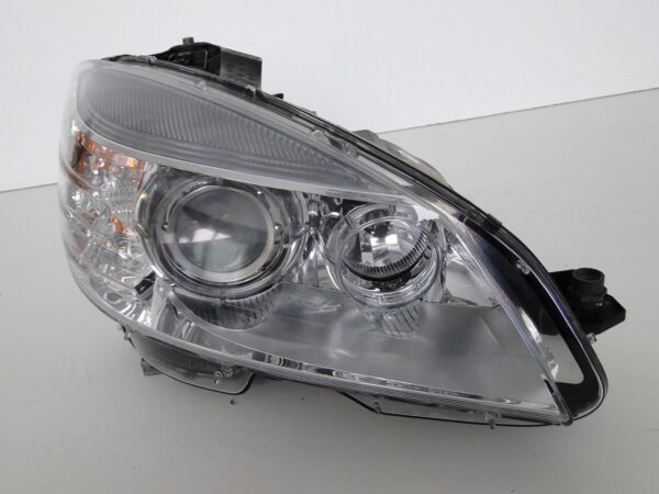 MERCEDES LAMPA PRAWA XENON BI-XENON C KLASA 204 W204 S204 PRZED LIFTEM