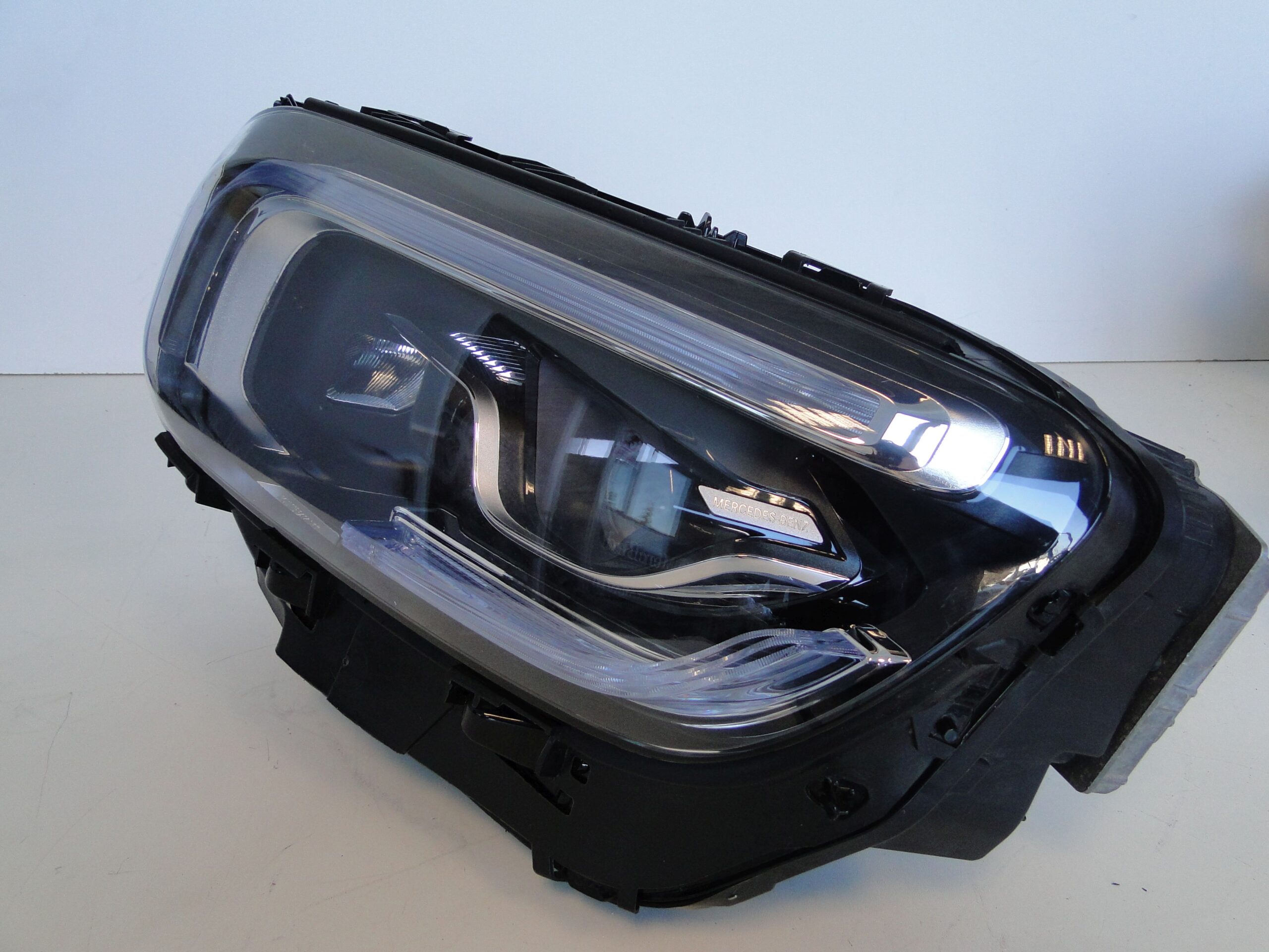 MERCEDES LAMPA LEWA LED MULTIBEAM GLB 247 X247 PRZED LIFTEM - obrazek 6