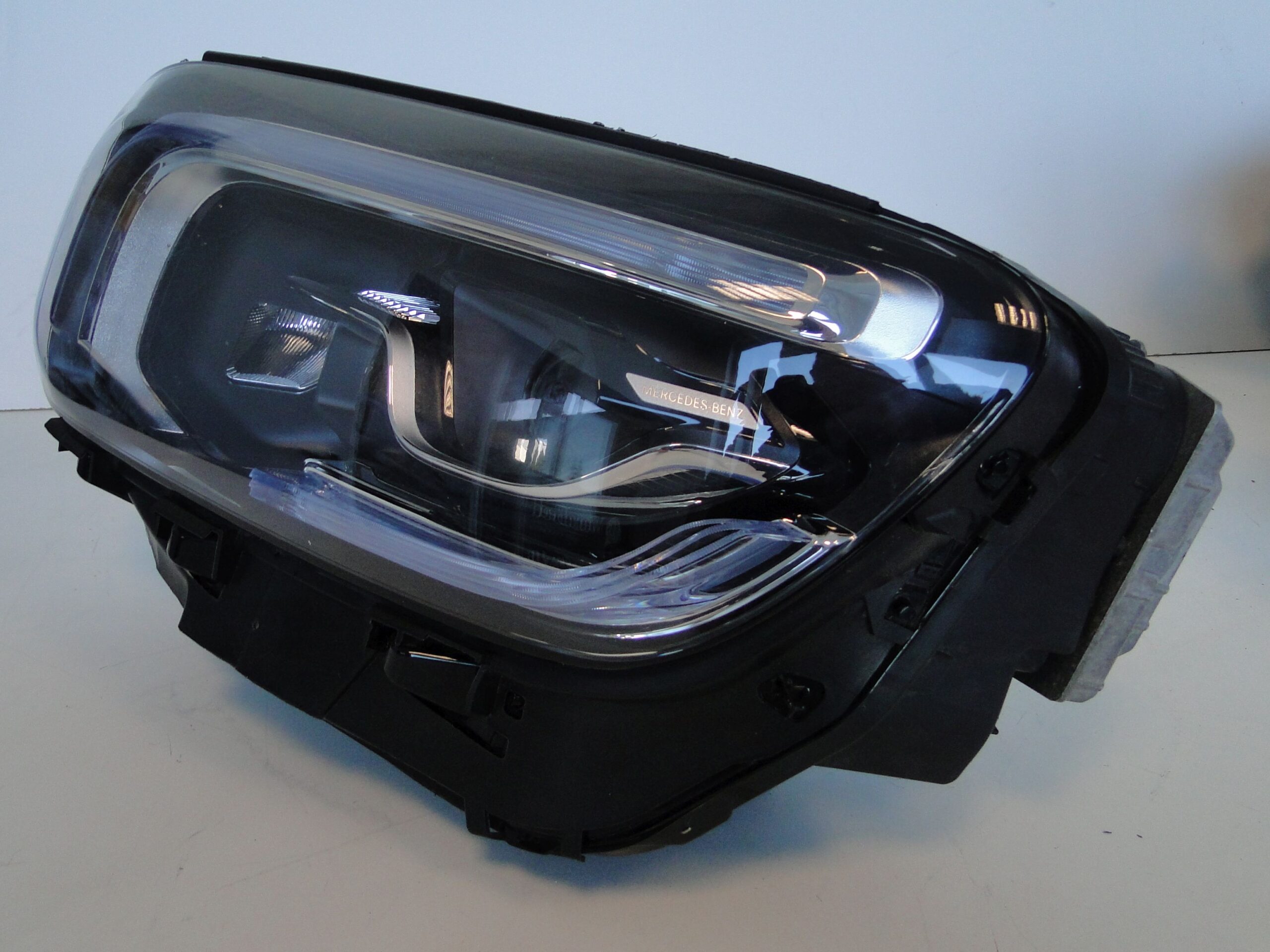 MERCEDES LAMPA LEWA LED MULTIBEAM GLB 247 X247 PRZED LIFTEM - obrazek 8