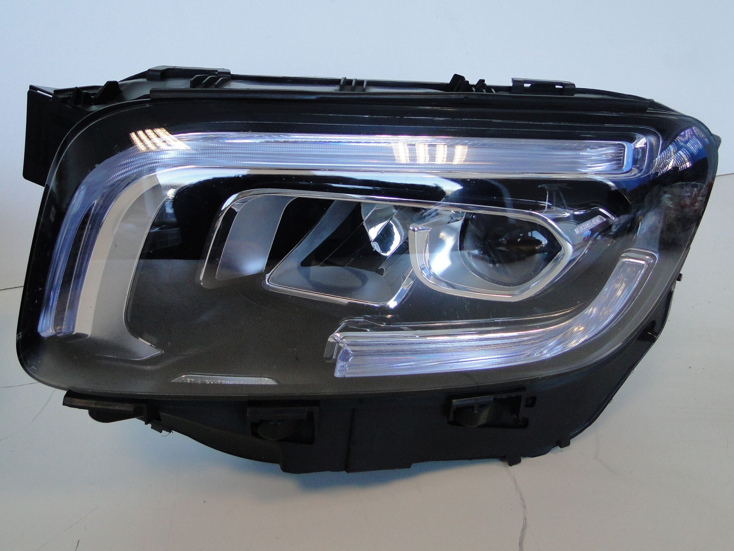 MERCEDES LAMPA LEWA LED HIGH PERFORMANCE GLB X247 247 PRZED LIFTEM - obrazek 8