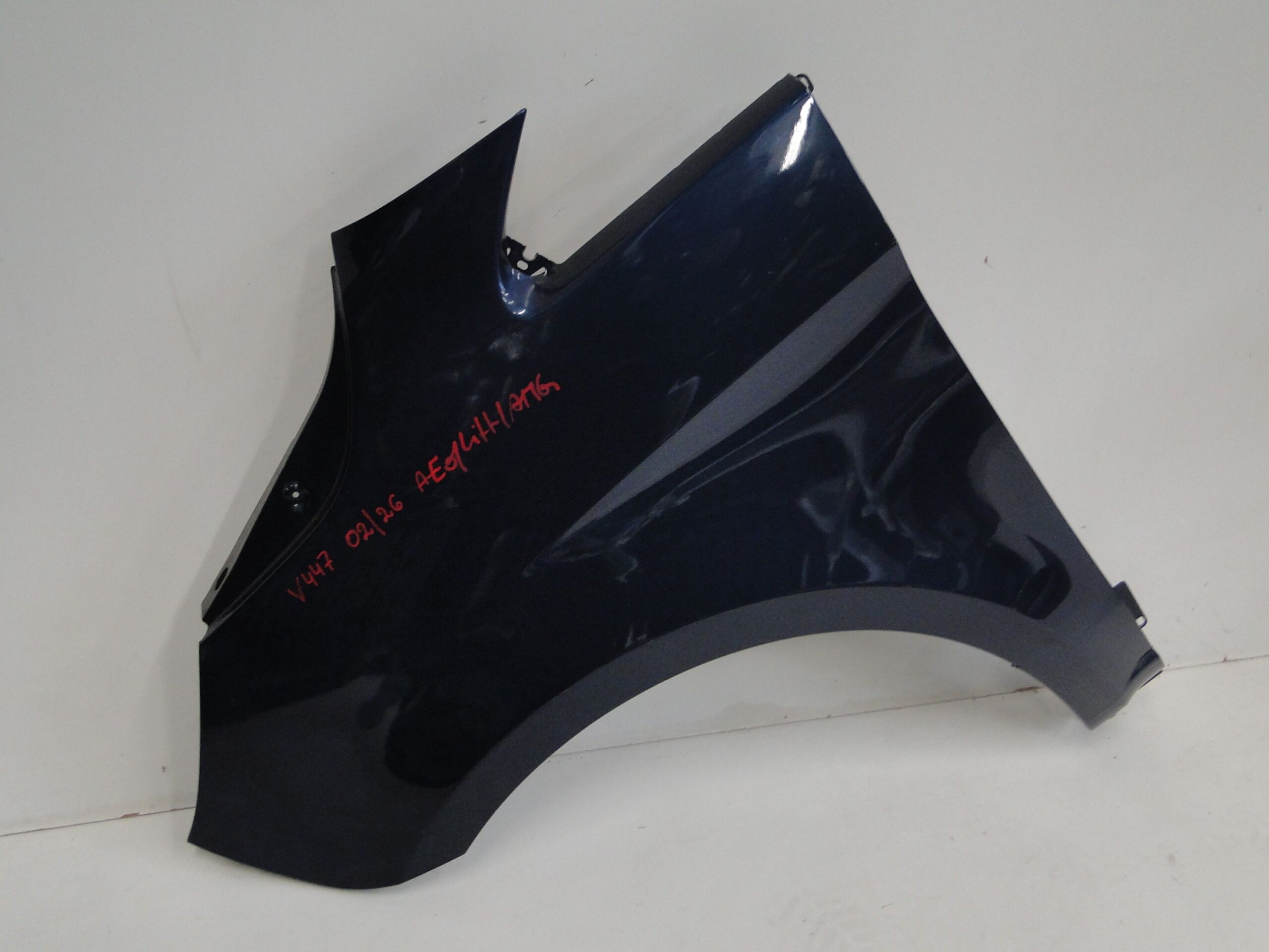 MERCEDES BŁOTNIK PRZEDNI LEWY AMG NIEBIESKI V KLASA 447 W447 LIFT - obrazek 5