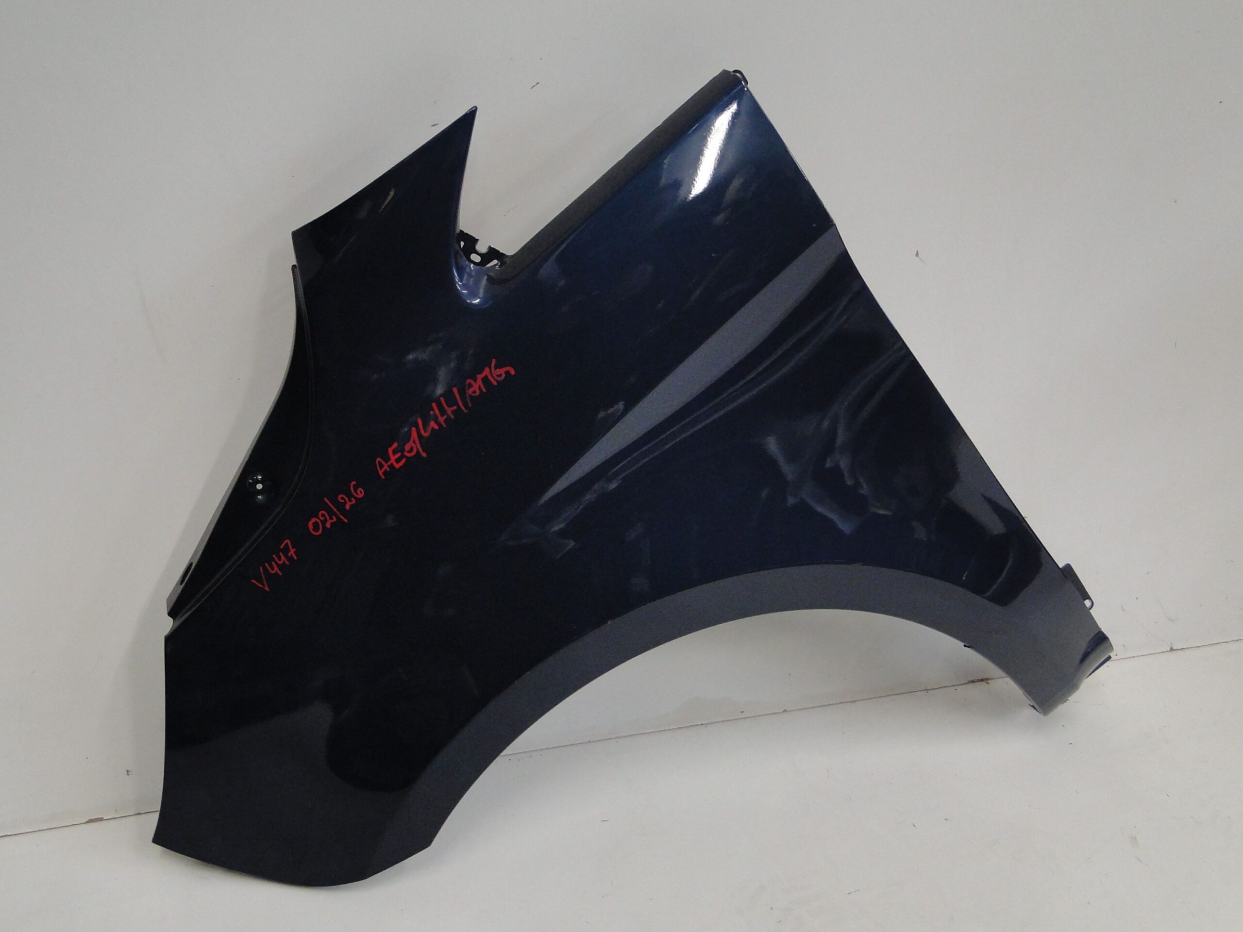 MERCEDES BŁOTNIK PRZEDNI LEWY AMG NIEBIESKI V KLASA 447 W447 LIFT - obrazek 4