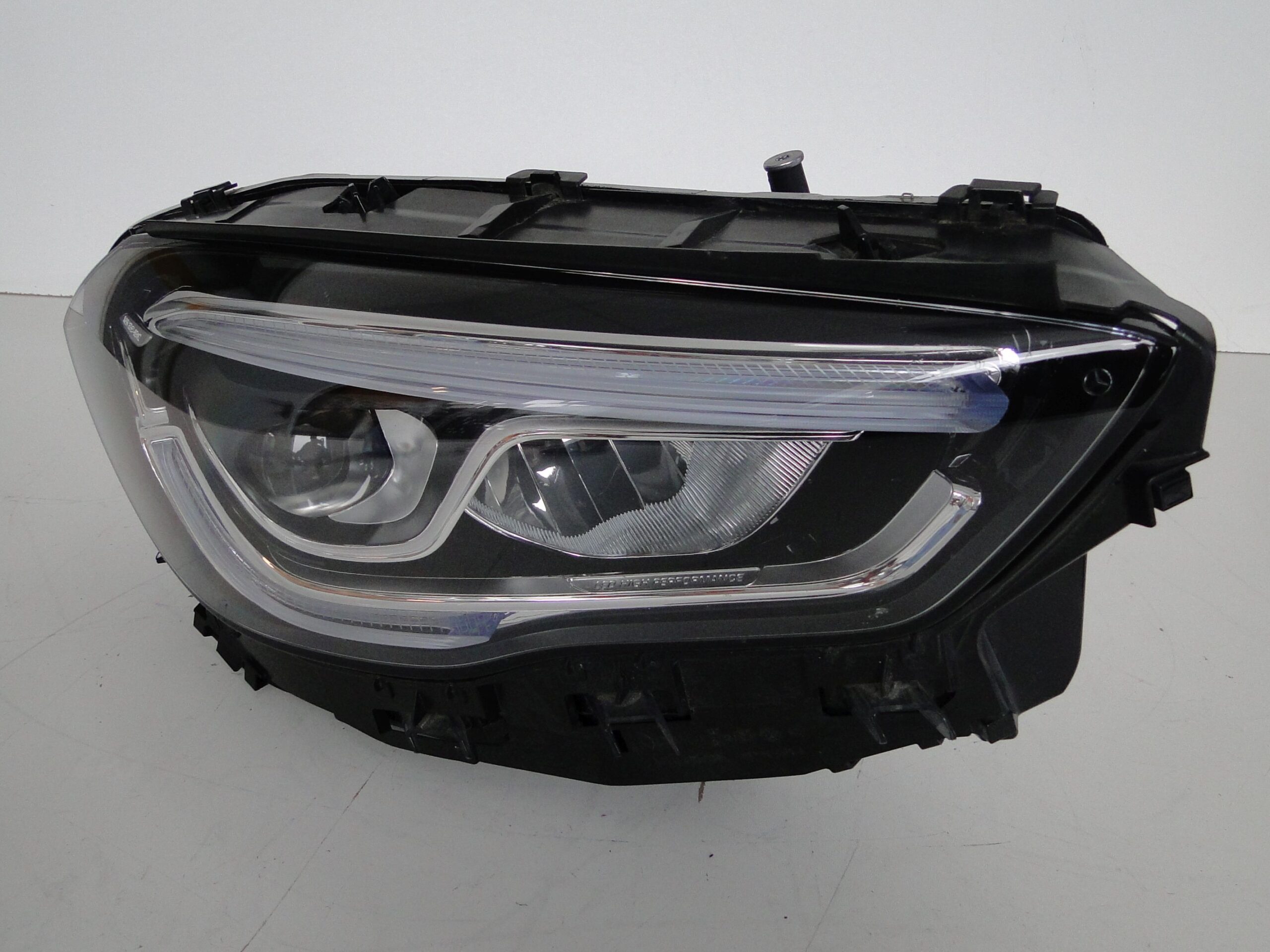 MERCEDES LAMPA PRAWA LED HIGH PERFORMANCE EUROPEJSKA GLA 247 H247 - obrazek 3