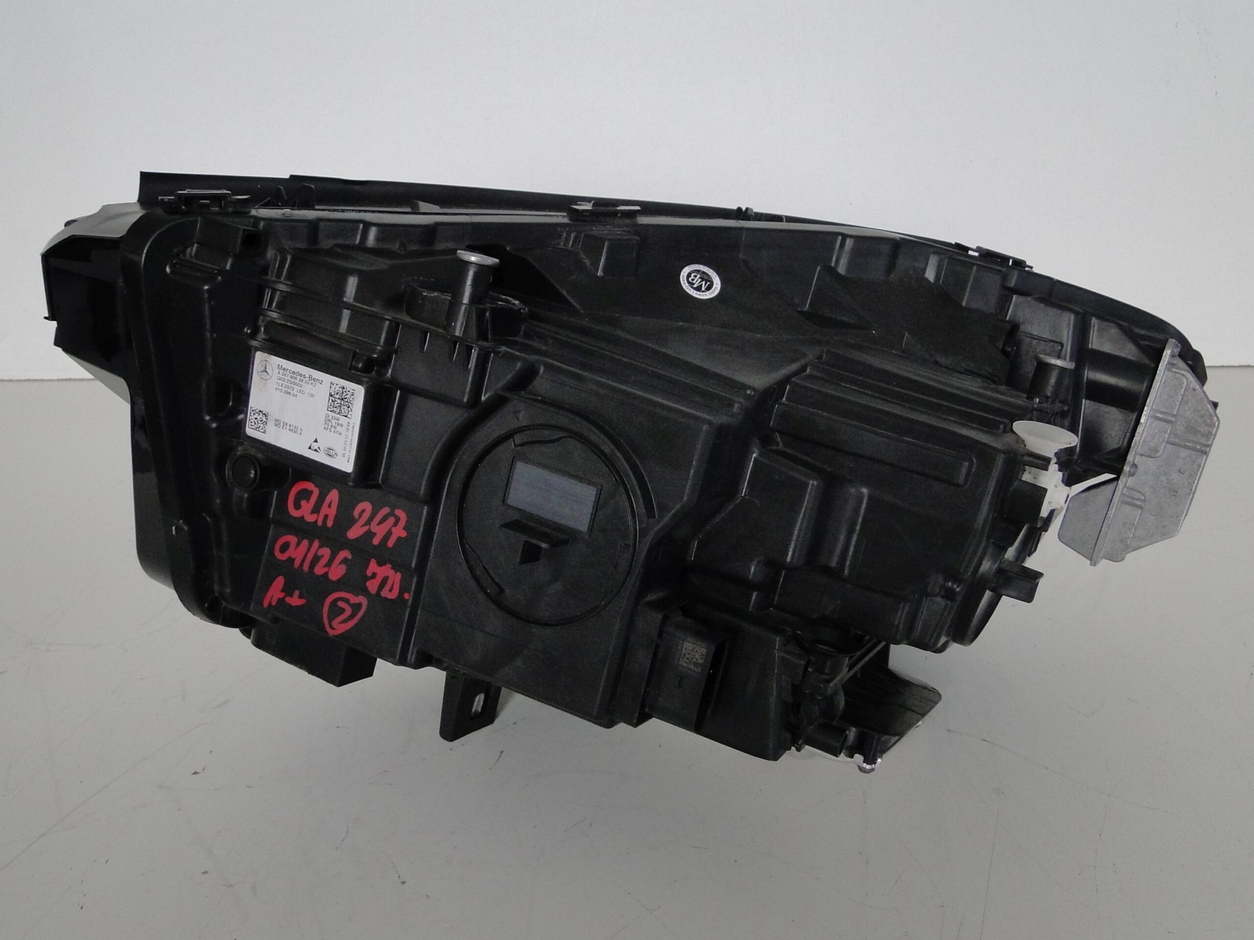 MERCEDES LAMPA PRAWA LED HIGH PERFORMANCE EUROPEJSKA GLA 247 H247 - obrazek 8