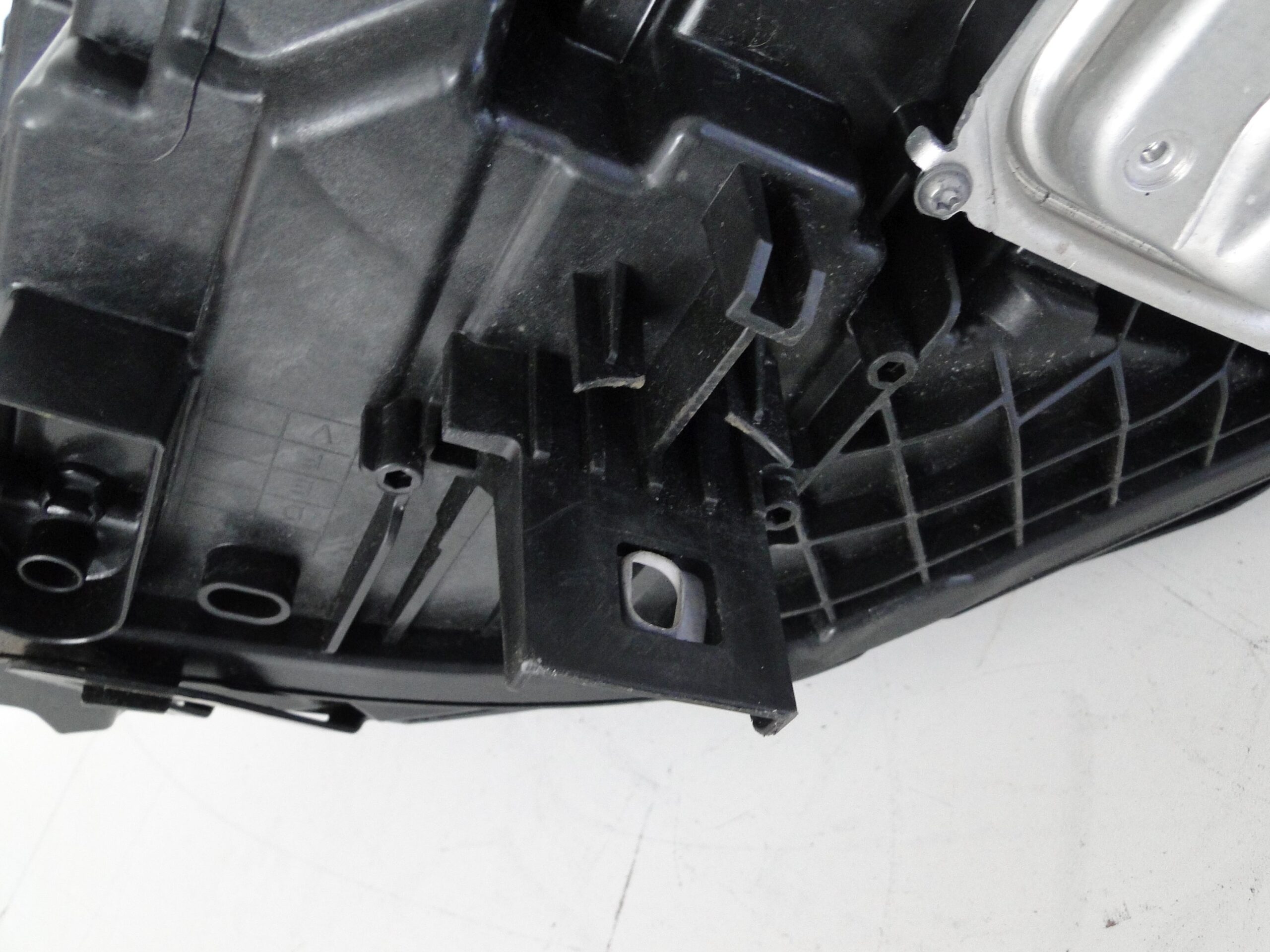 MERCEDES LAMPA PRAWA LED HIGH PERFORMANCE EUROPEJSKA GLA 247 H247 - obrazek 5