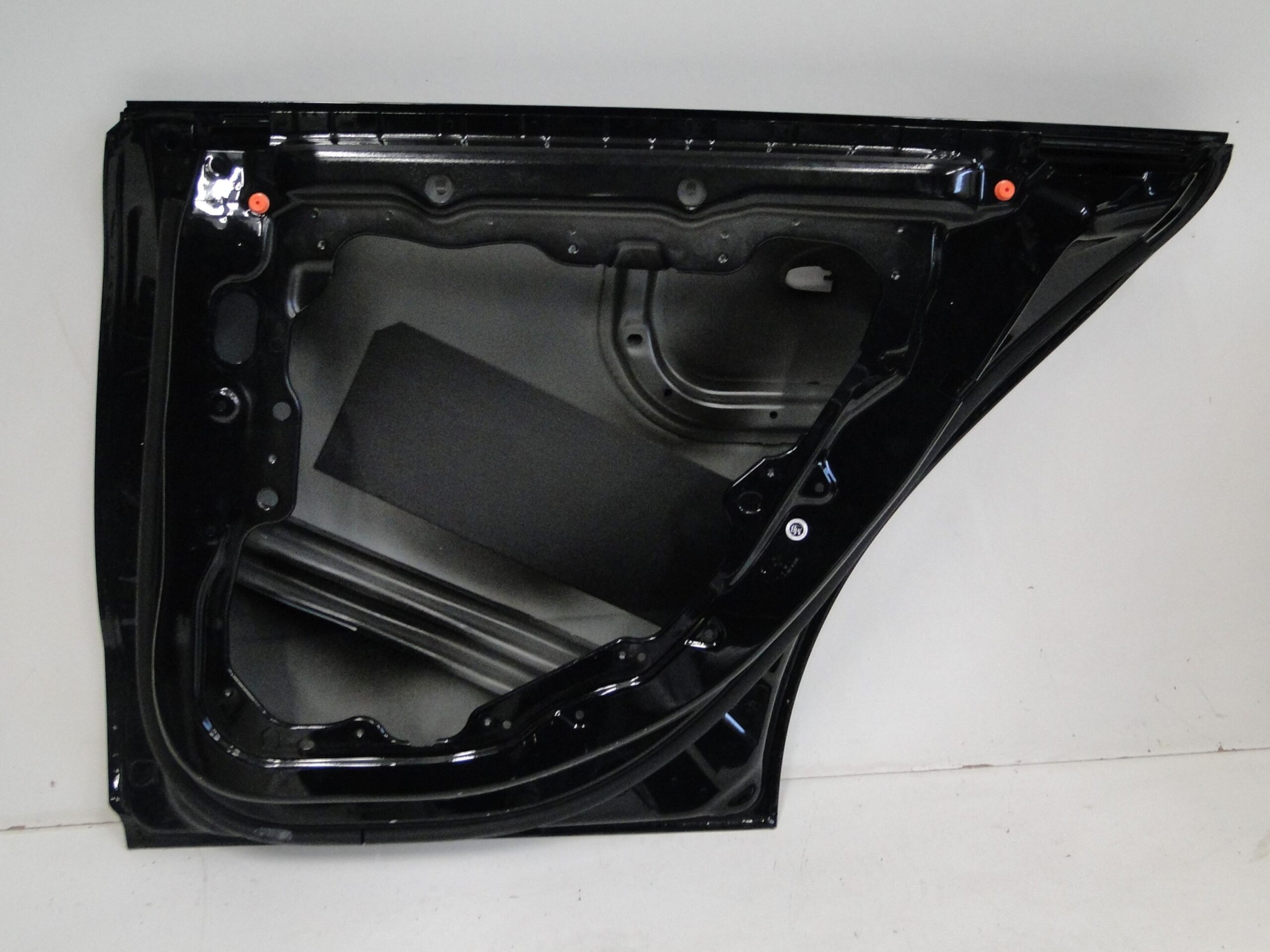 MERCEDES DRZWI TYLNE PRAWE CZARNE 191 TYŁ PRAWY CLA 118 C118 X118 W118 - obrazek 8