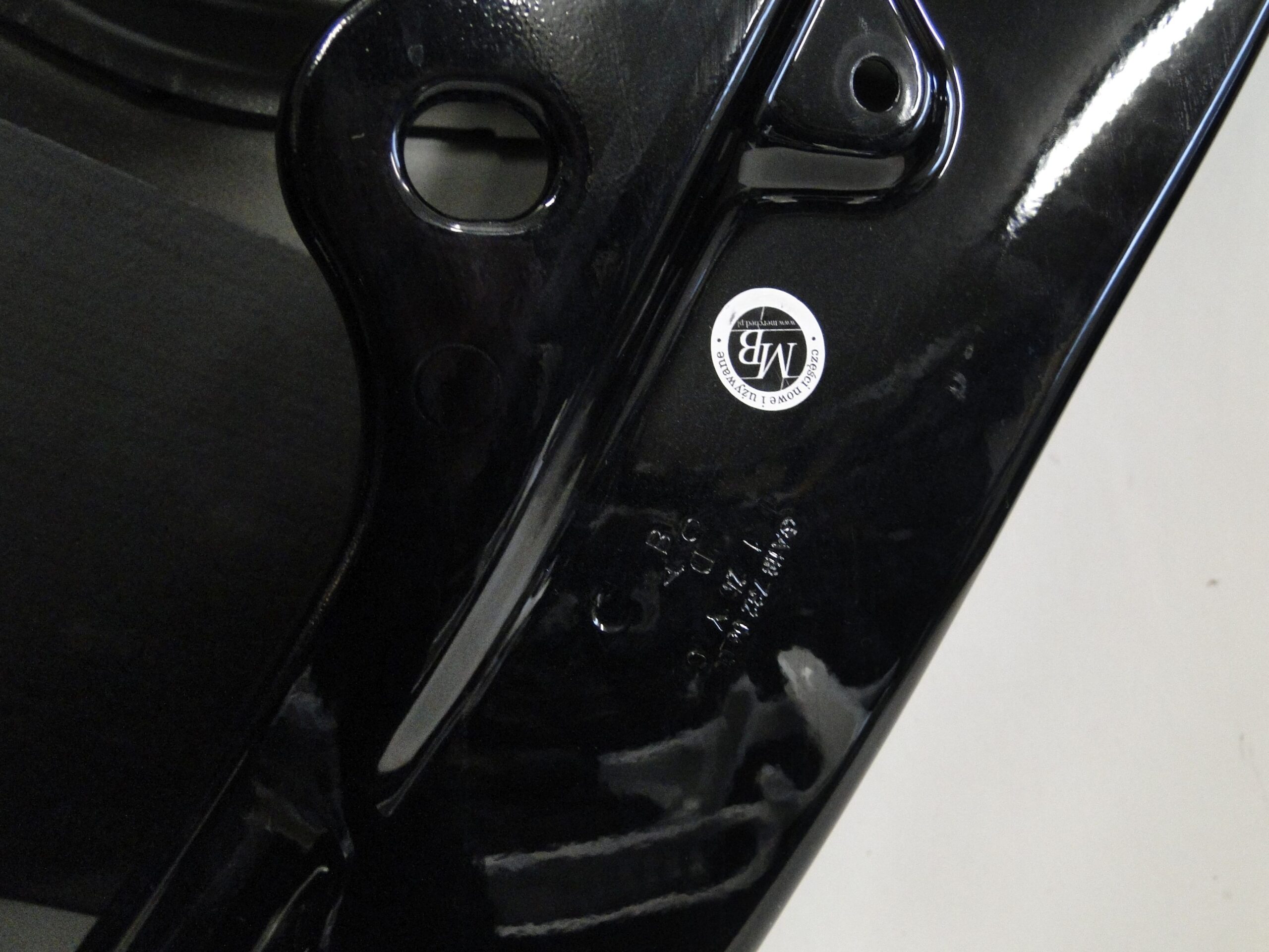 MERCEDES DRZWI TYLNE PRAWE CZARNE 191 TYŁ PRAWY CLA 118 C118 X118 W118 - obrazek 9