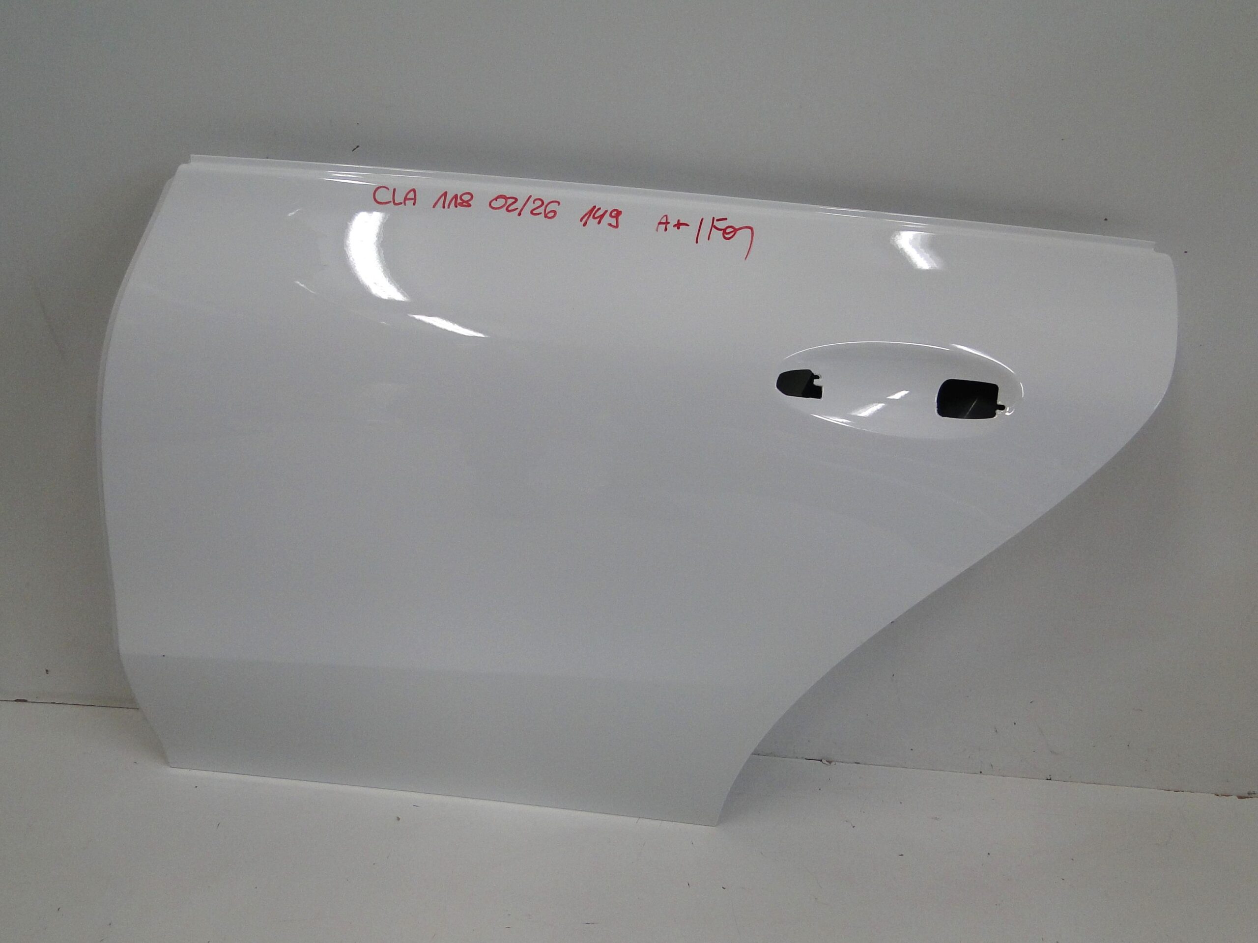 MERCEDES DRZWI TYLNE LEWE BIAŁE 149 TYŁ LEWY CLA 118 C118 X118 W118 - obrazek 8