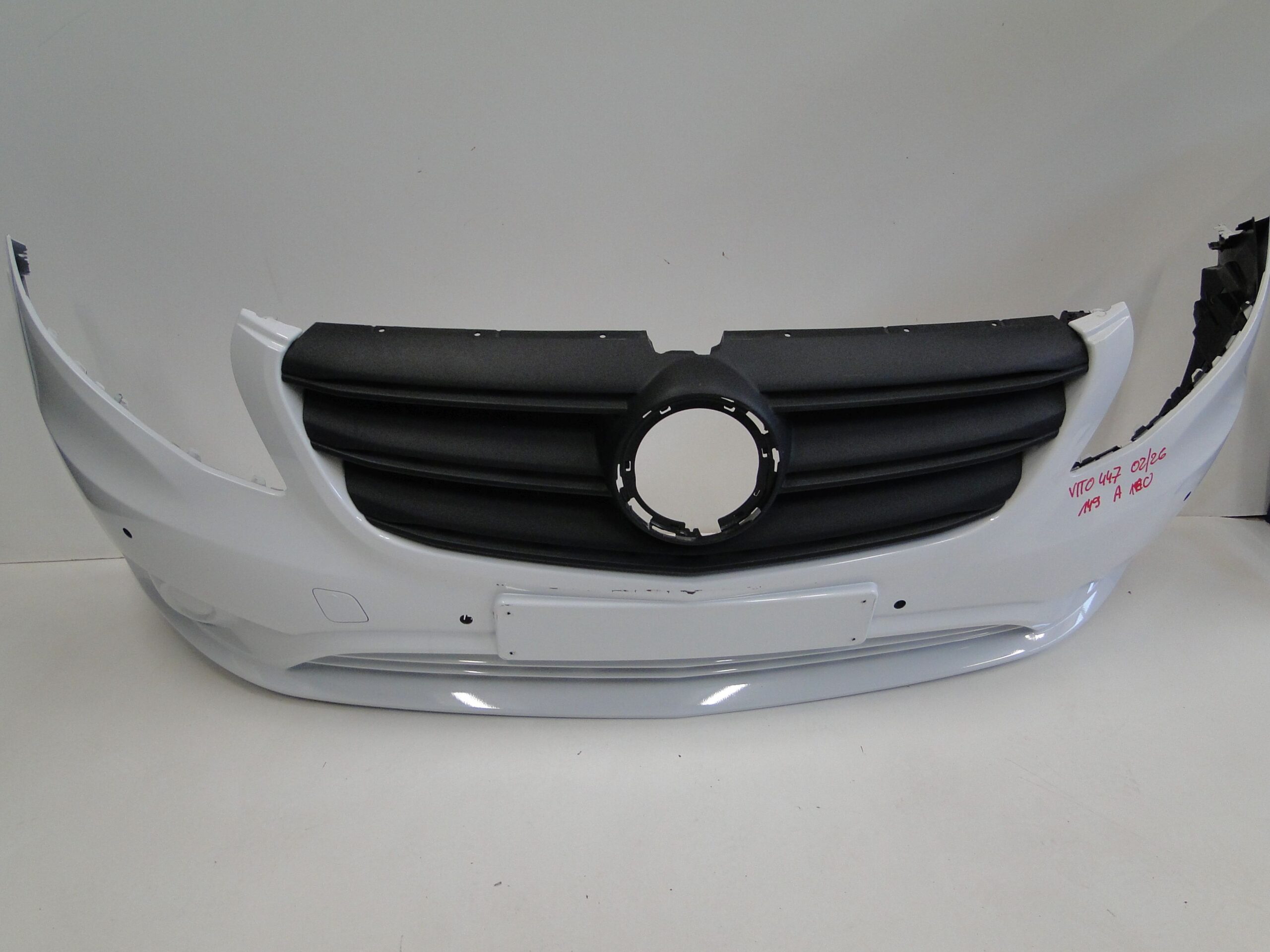 MERCEDES ZDERZAK PRZEDNI NA CZUJNIKI PTS BEZ HALOGENÓW VITO W447 447 LIFT - obrazek 9