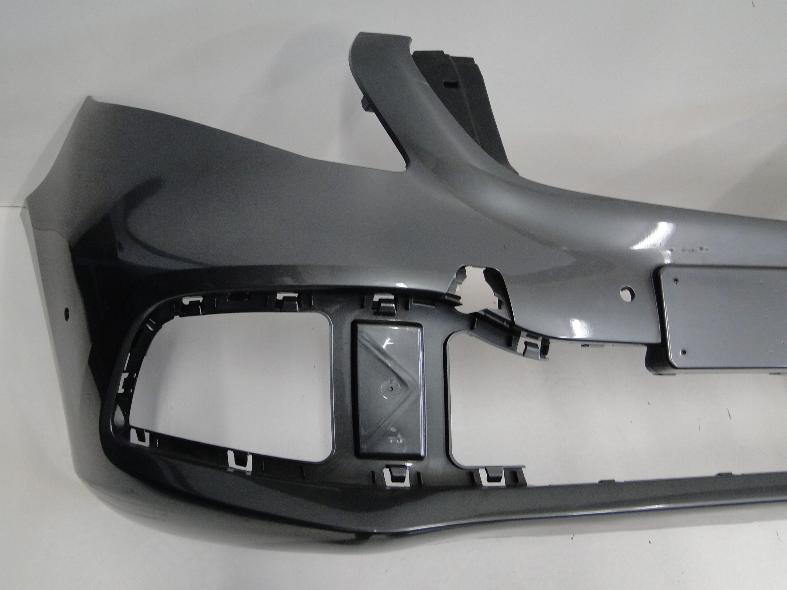 MERCEDES ZDERZAK PRZEDNI NA CZUJNIKI PTS SZARY V KLASA W447 447 LIFT - obrazek 3