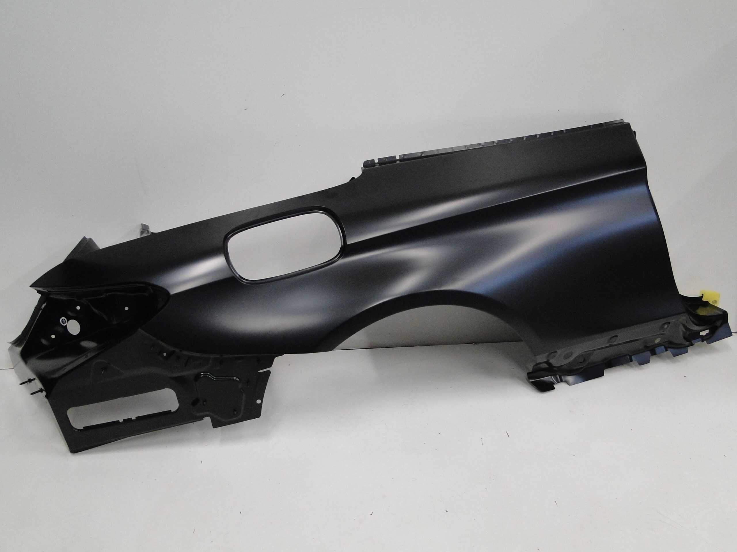 MERCEDES BŁOTNIK TYLNY PRAWY 63 AMG TYŁ C KLASA 205 A205 CABRIO W205 - obrazek 6