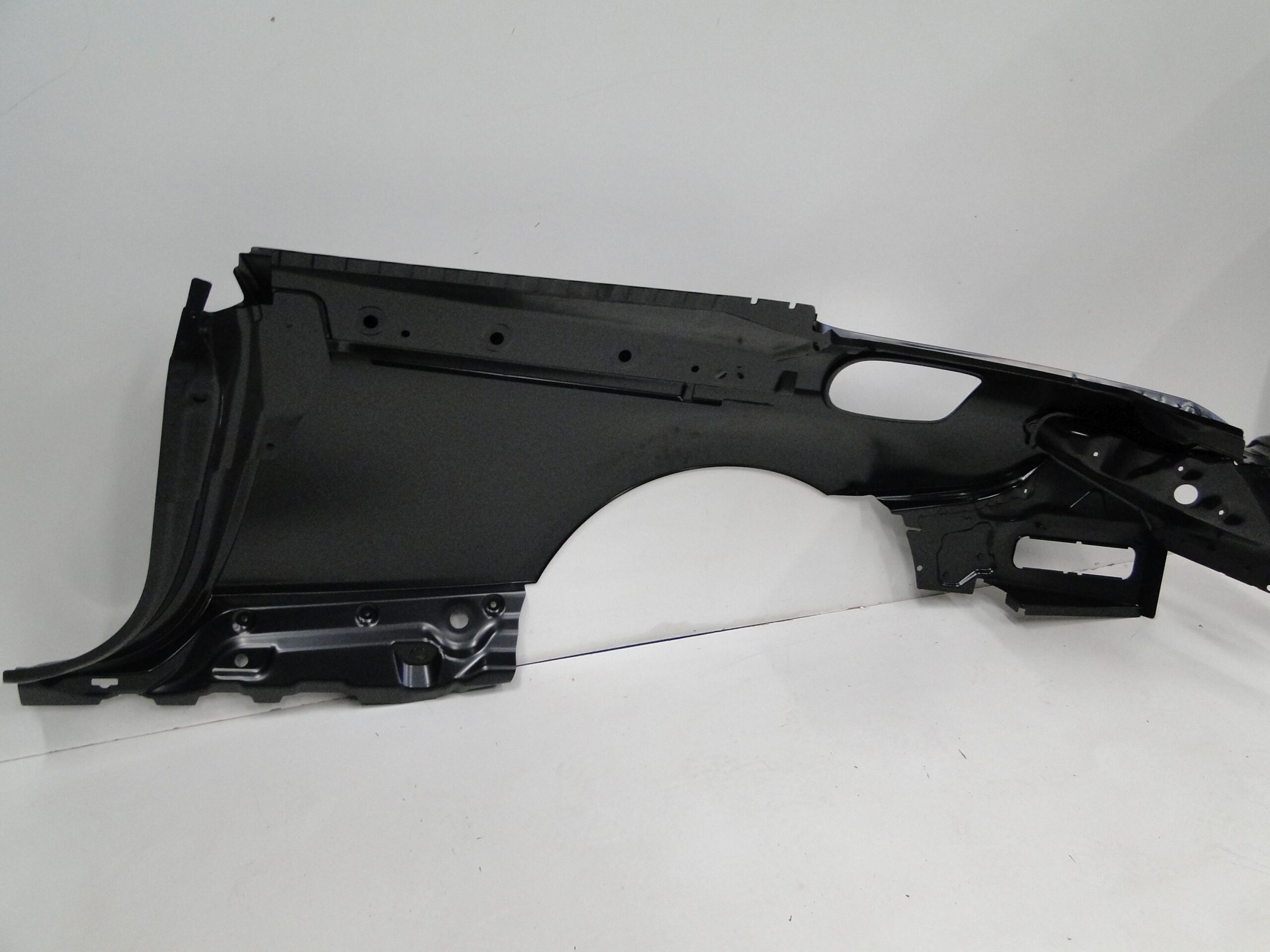 MERCEDES BŁOTNIK TYLNY PRAWY 63 AMG TYŁ C KLASA 205 A205 CABRIO W205 - obrazek 15