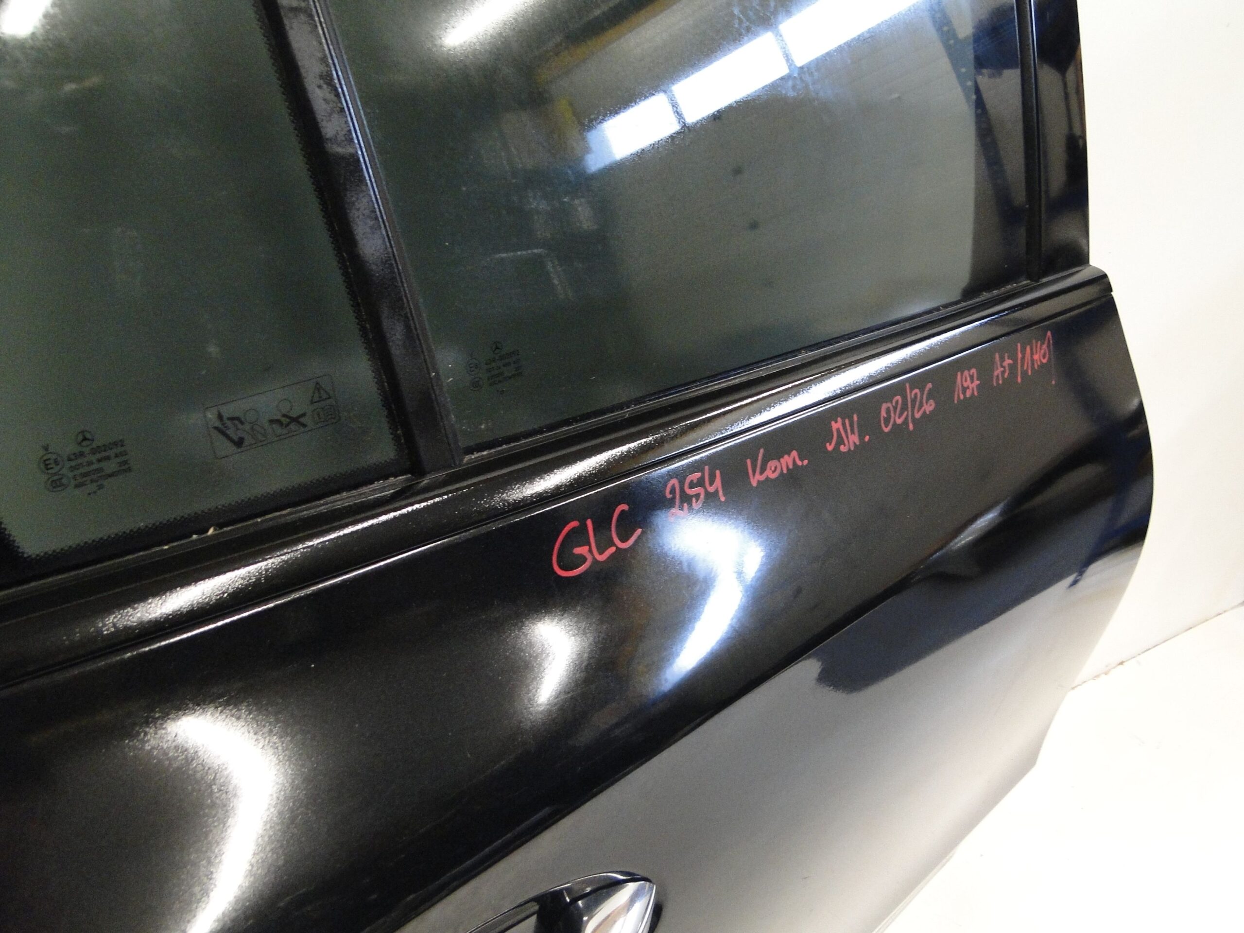 MERCEDES DRZWI TYLNE PRAWE TYŁ PRAWY CZARNE 197 GLC 254 X254 SUV - obrazek 7