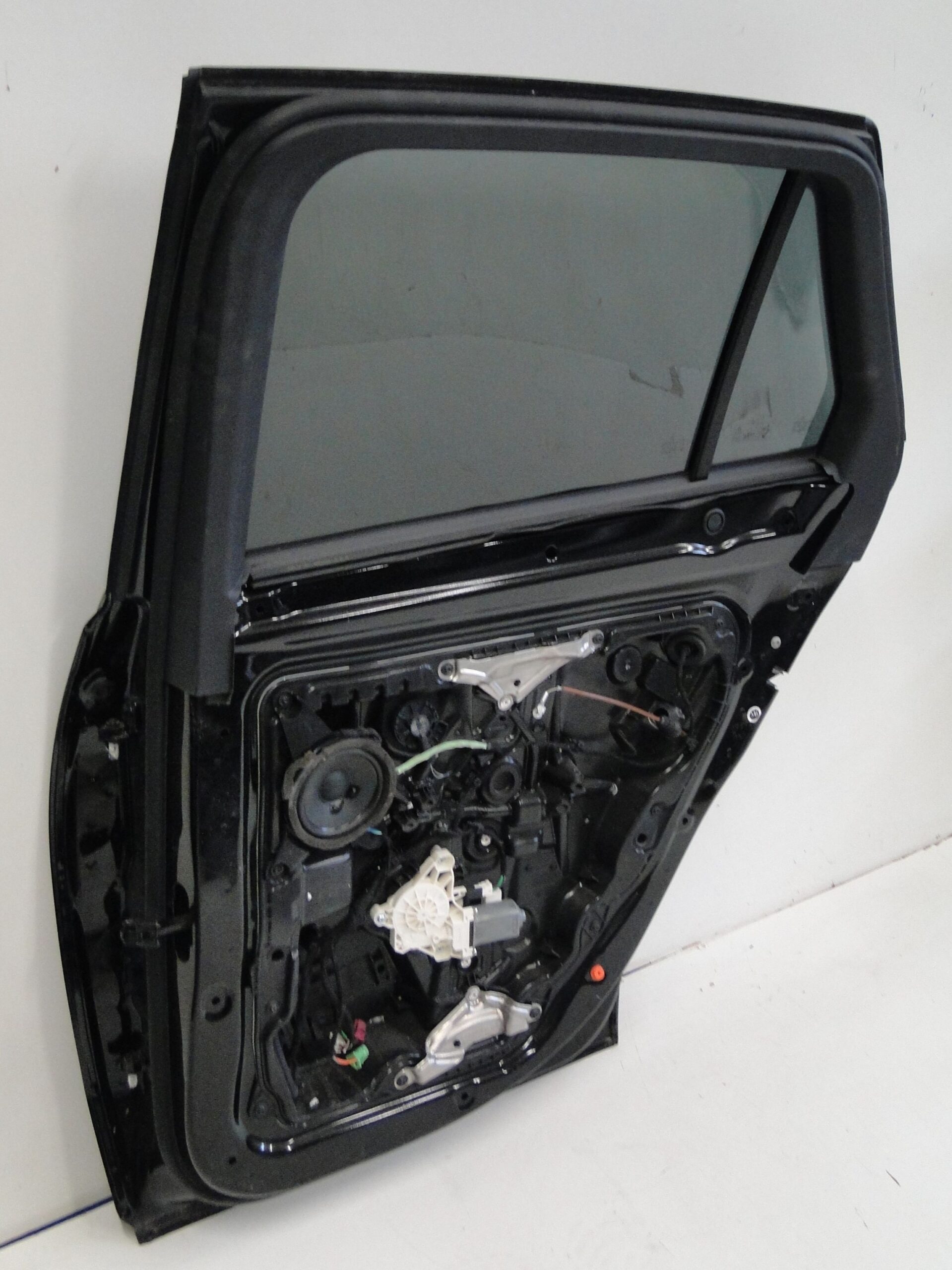 MERCEDES DRZWI TYLNE PRAWE TYŁ PRAWY CZARNE 197 GLC 254 X254 SUV - obrazek 12