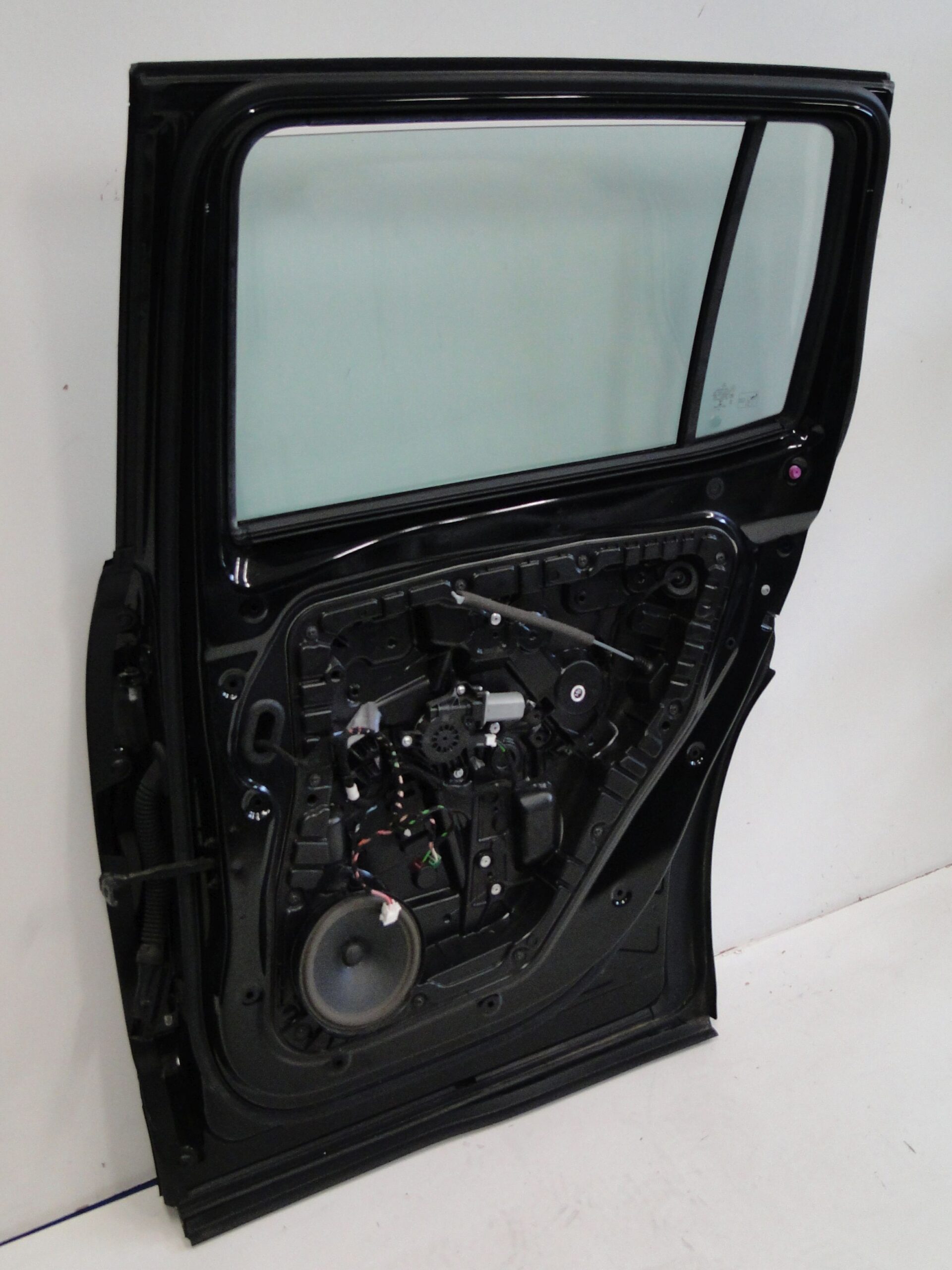 MERCEDES DRZWI TYLNE PRAWE CZARNE 191 TYŁ PRAWY GLB X247 247 - obrazek 8