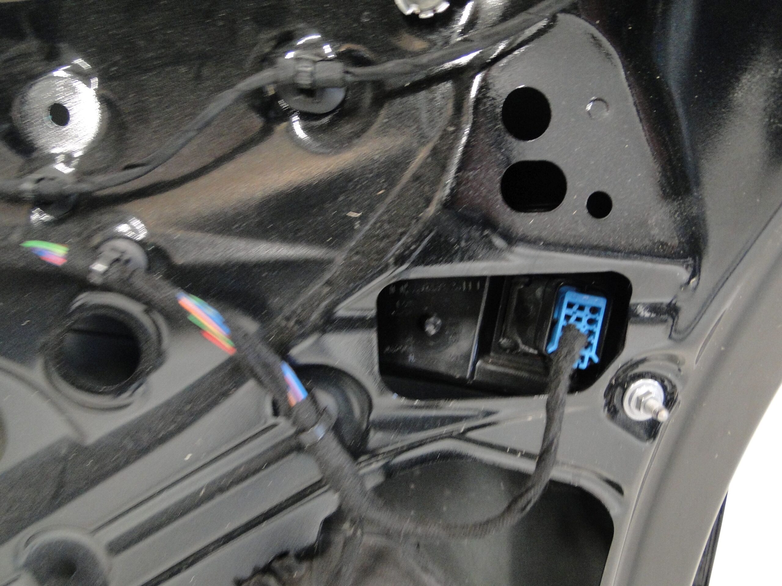 MERCEDES KLAPA TYLNA BAGAŻNIKA SZYBA CZARNA 197 GLC 254 X254 SUV - obrazek 19