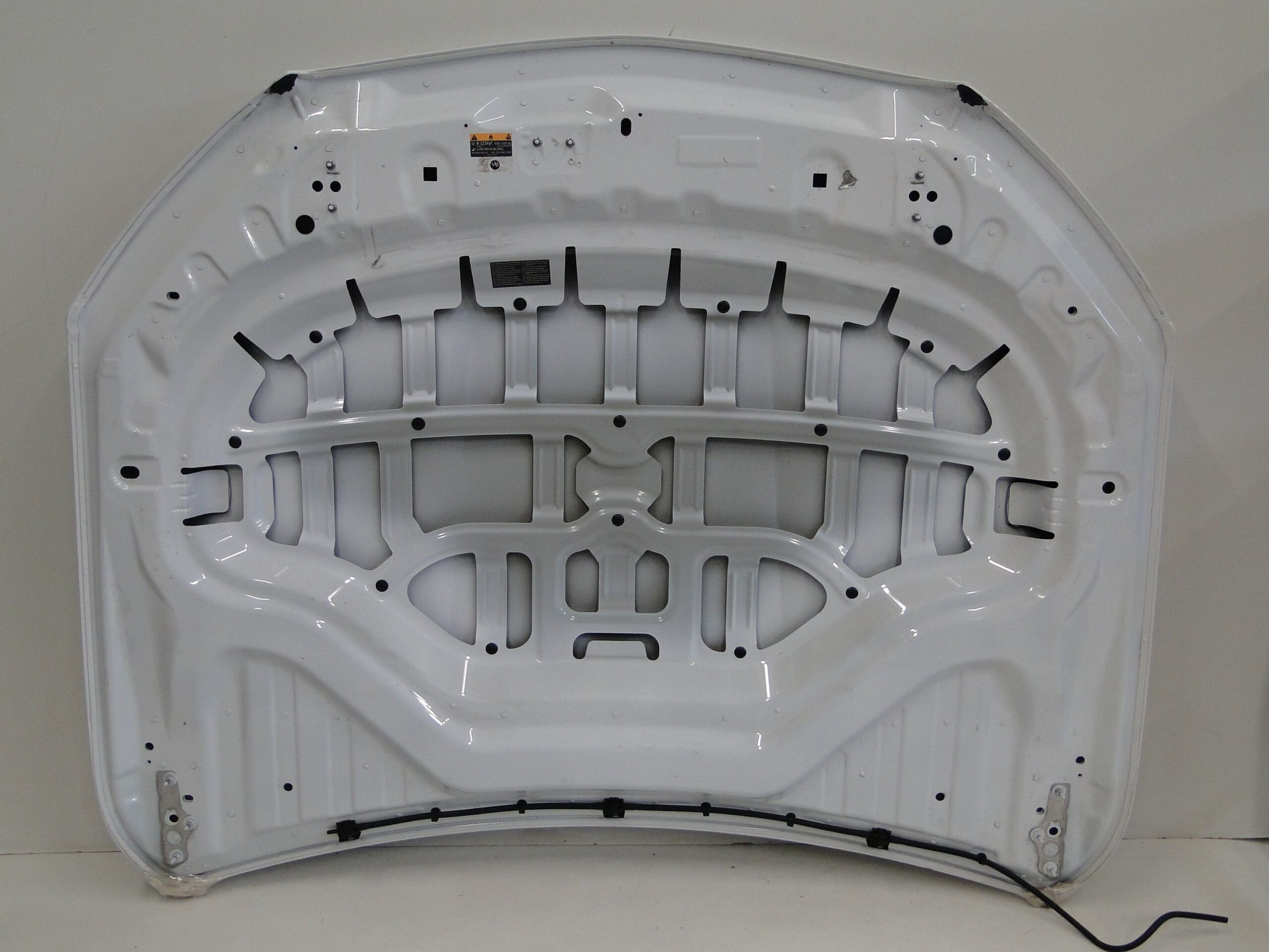 MERCEDES MASKA POKRYWA SILNIKA AMG BIAŁA 149 GLC 254 X254 C254 - obrazek 13