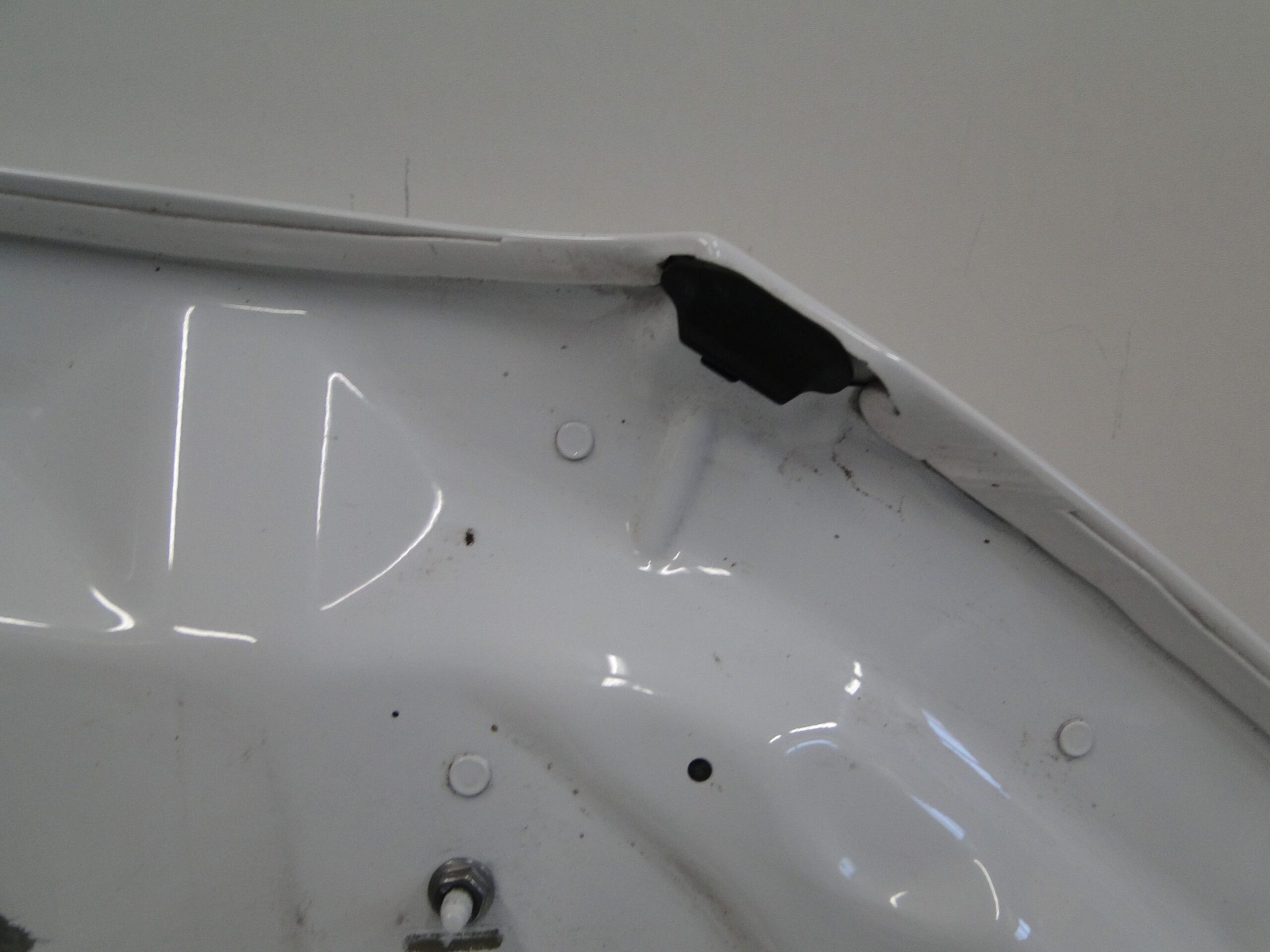 MERCEDES MASKA POKRYWA SILNIKA AMG BIAŁA 149 GLC 254 X254 C254 - obrazek 15