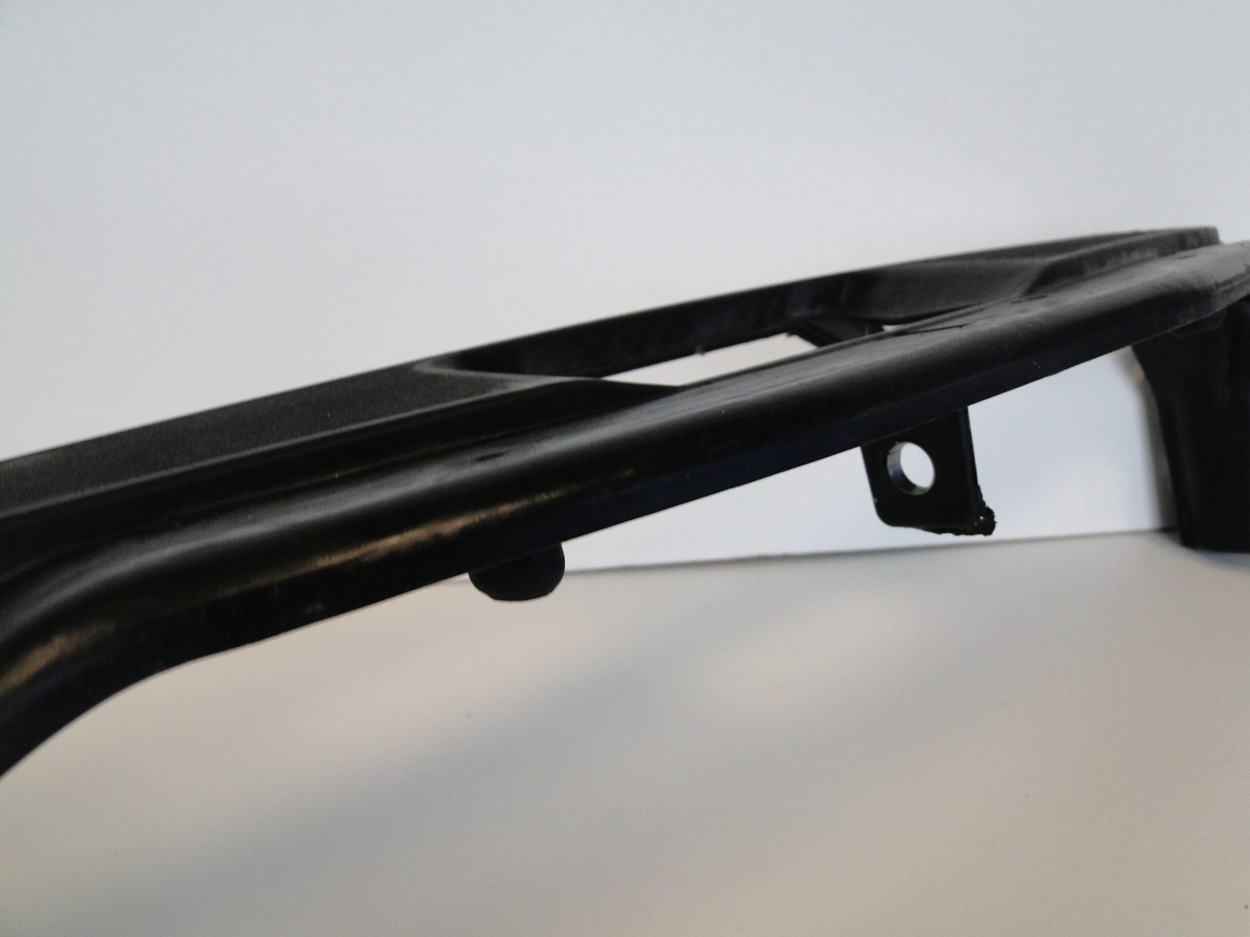 MERCEDES PAS PRZEDNI CZOŁOWY WZMONCNIENIE CLS 218 W218 C218 X218 - obrazek 6