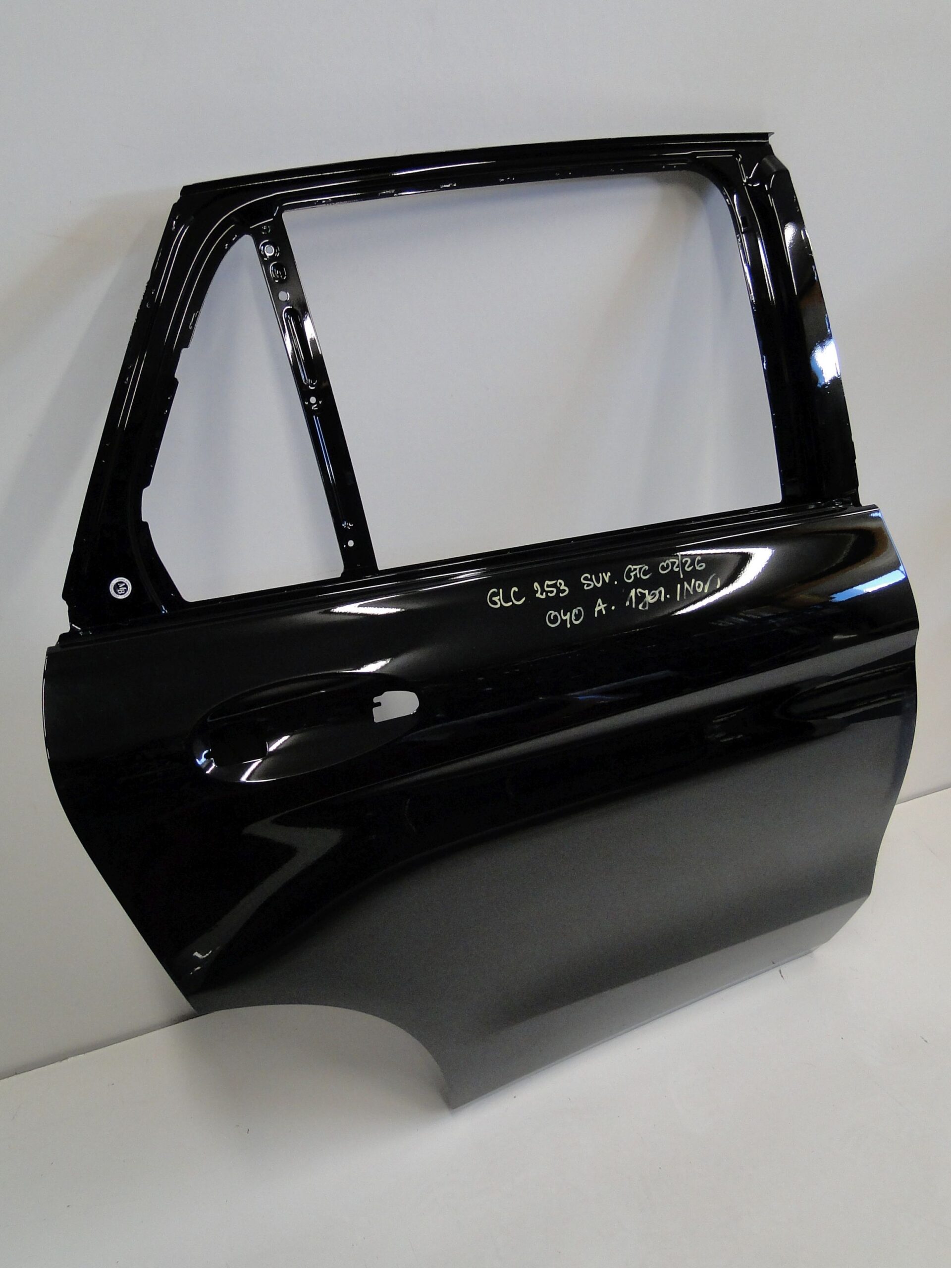 MERCEDES DRZWI TYLNE PRAWE CZARNE 040 TYŁ PRAWY GLC 253 X253 SUV - obrazek 2