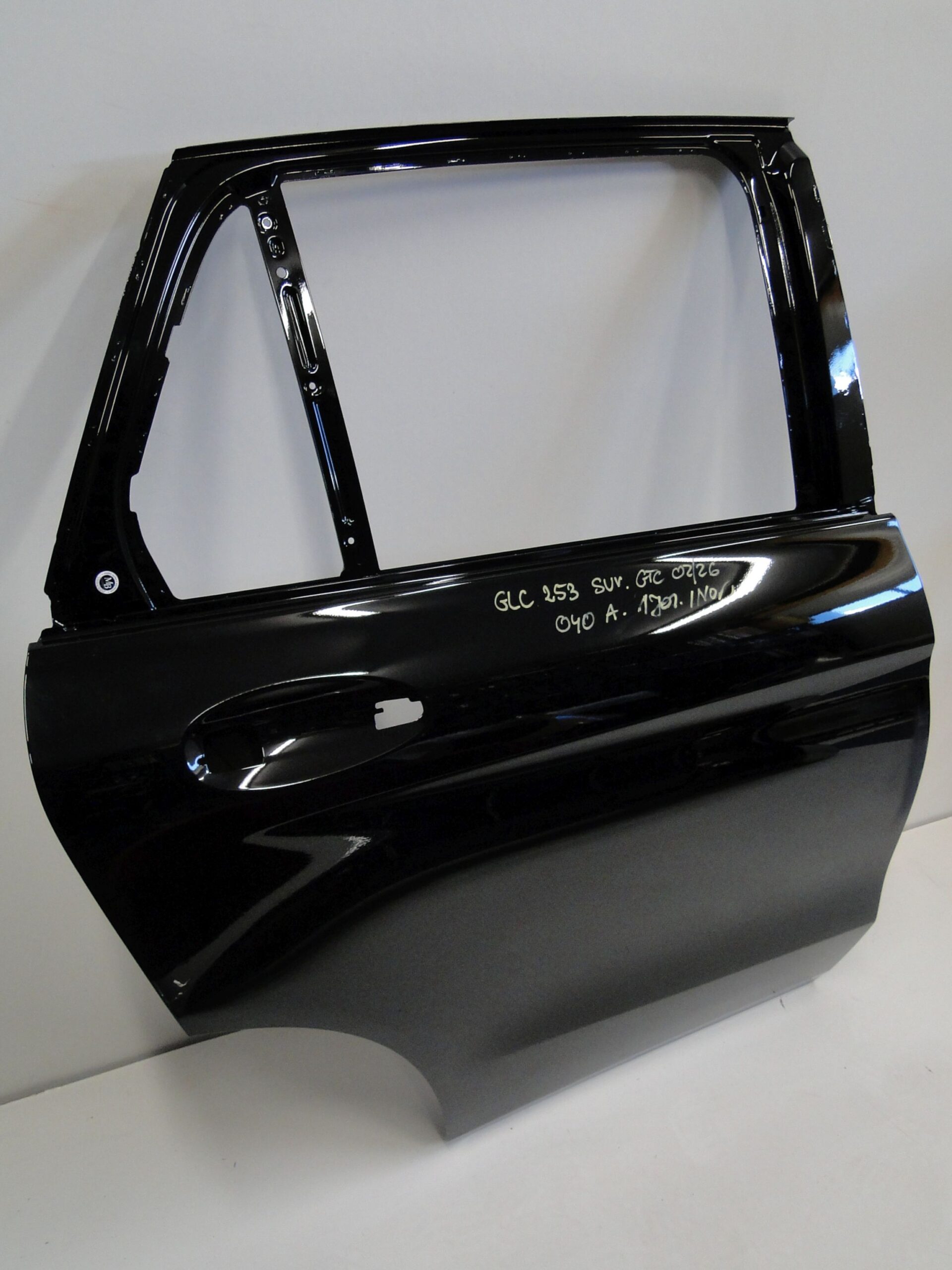 MERCEDES DRZWI TYLNE PRAWE CZARNE 040 TYŁ PRAWY GLC 253 X253 SUV - obrazek 9