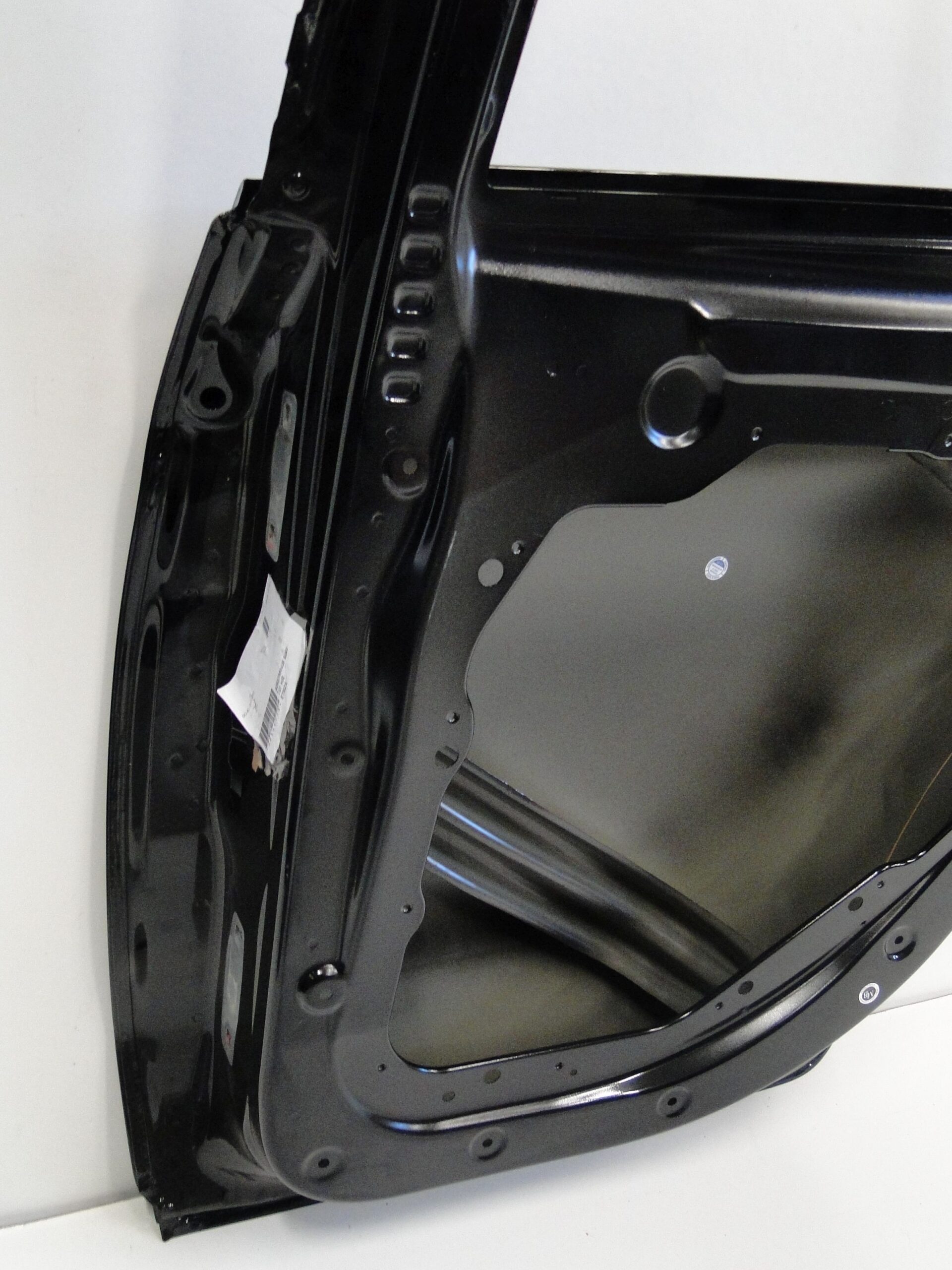 MERCEDES DRZWI TYLNE PRAWE CZARNE 040 TYŁ PRAWY GLC 253 X253 SUV - obrazek 12