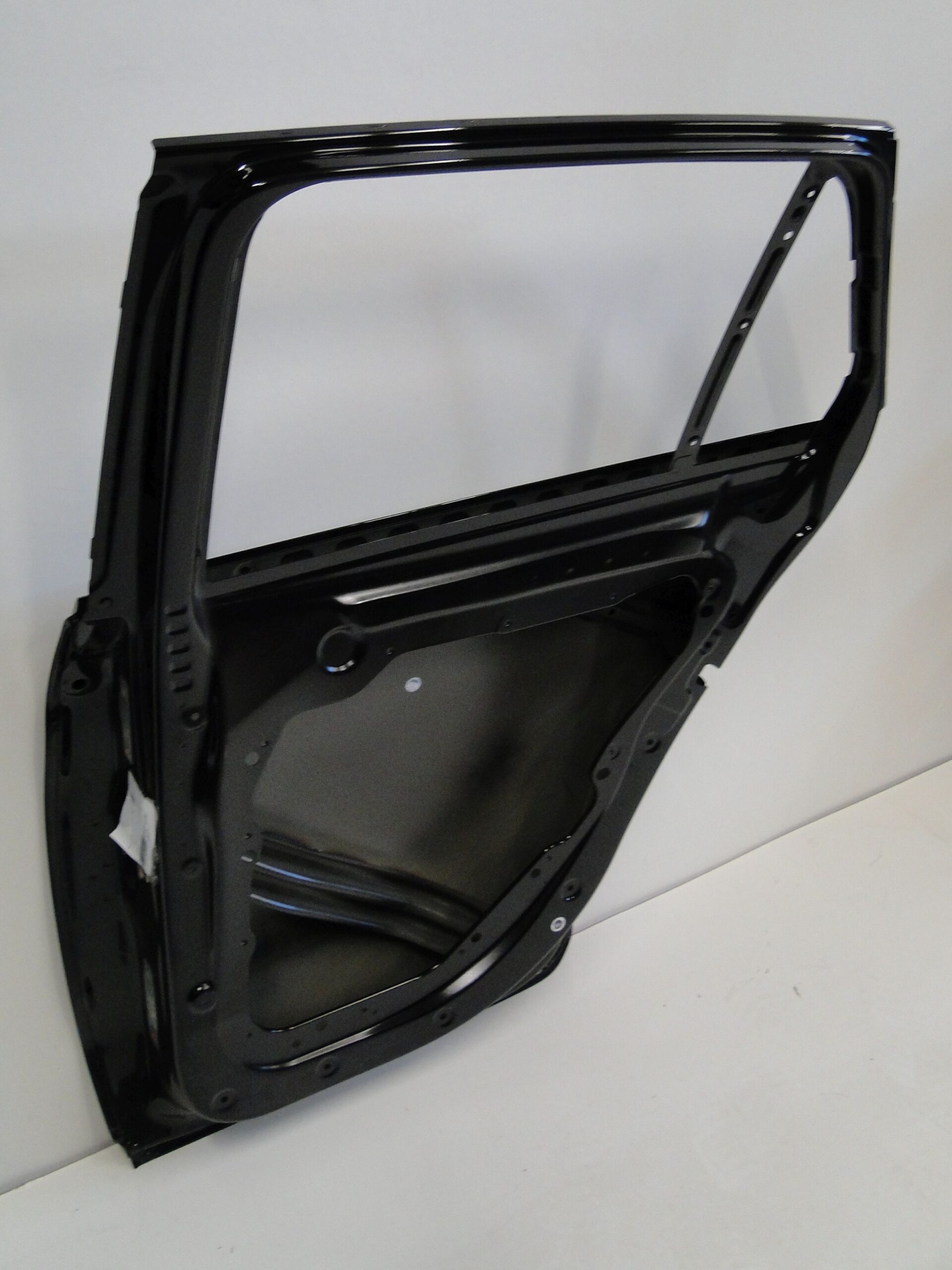 MERCEDES DRZWI TYLNE PRAWE CZARNE 040 TYŁ PRAWY GLC 253 X253 SUV - obrazek 13