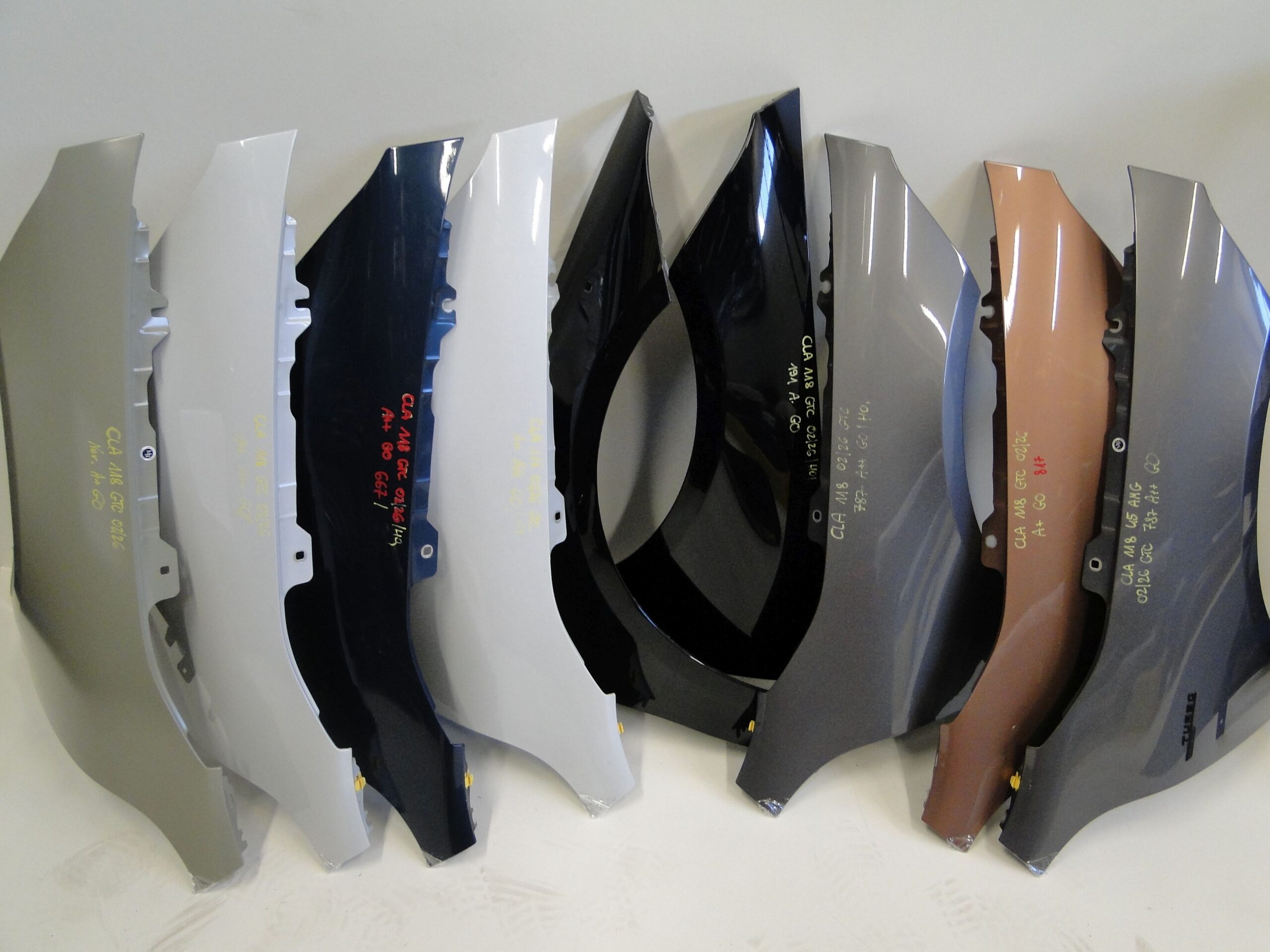 MERCEDES BŁOTNIK PRZEDNI PRAWY 45 AMG SZARY 787 CLA 118 C118 X118 W118 - obrazek 2