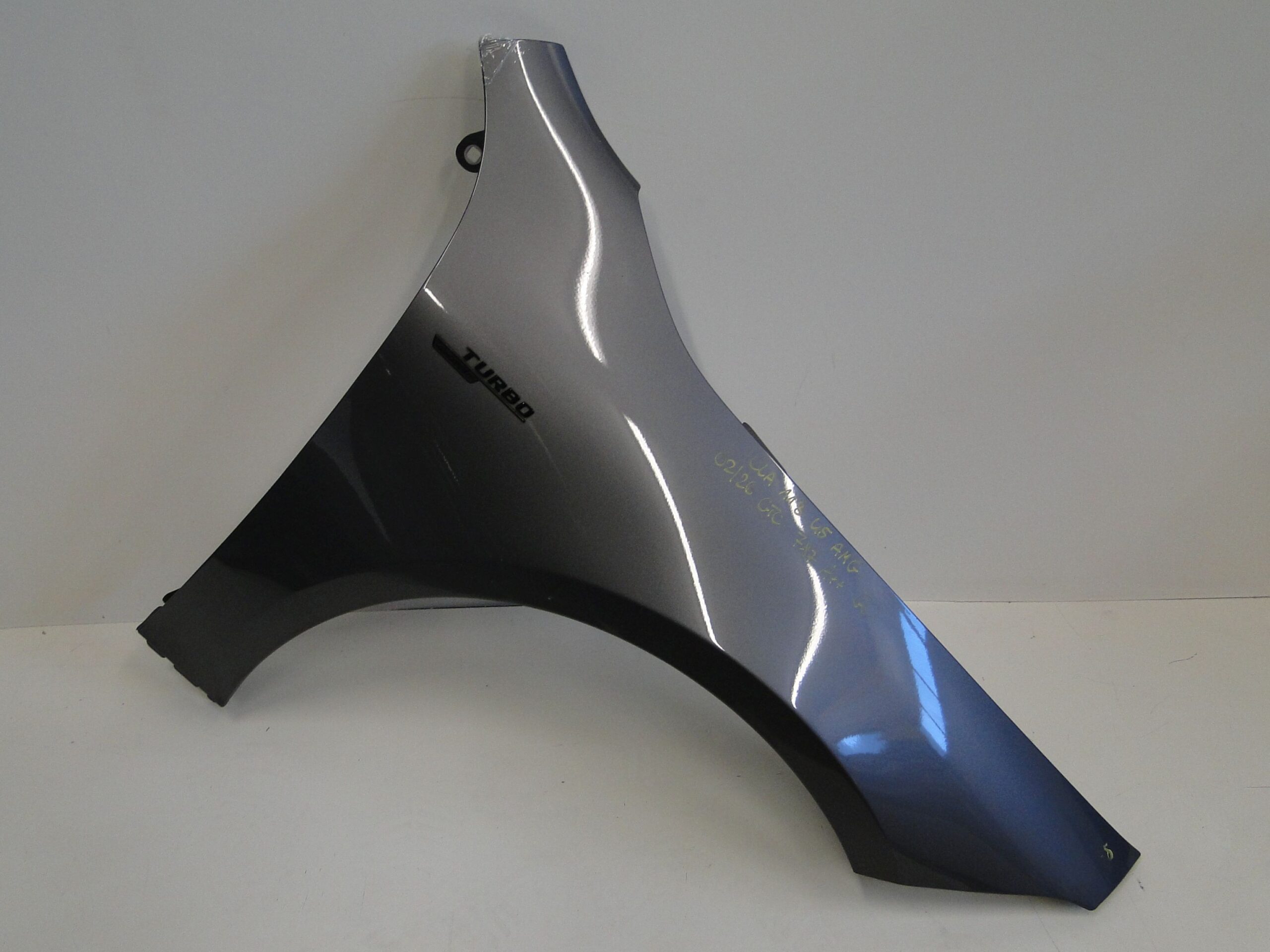 MERCEDES BŁOTNIK PRZEDNI PRAWY 45 AMG SZARY 787 CLA 118 C118 X118 W118 - obrazek 3