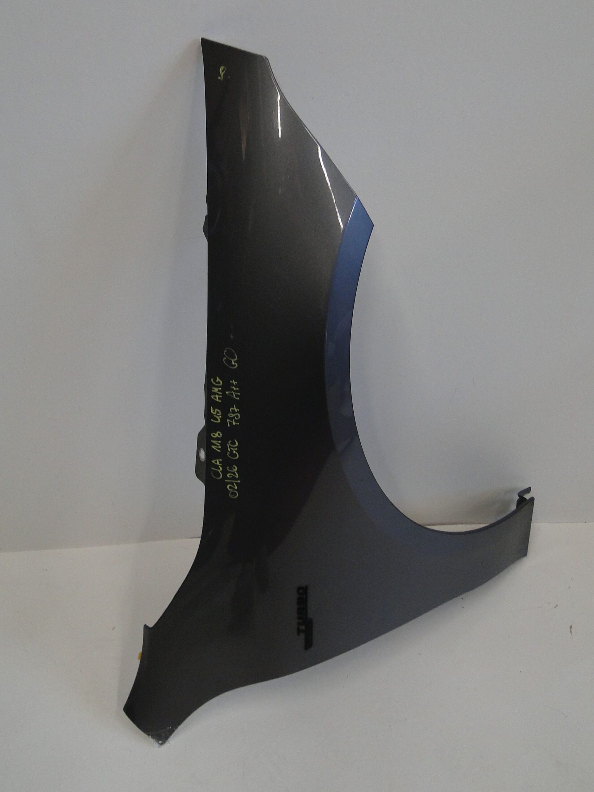 MERCEDES BŁOTNIK PRZEDNI PRAWY 45 AMG SZARY 787 CLA 118 C118 X118 W118 - obrazek 7