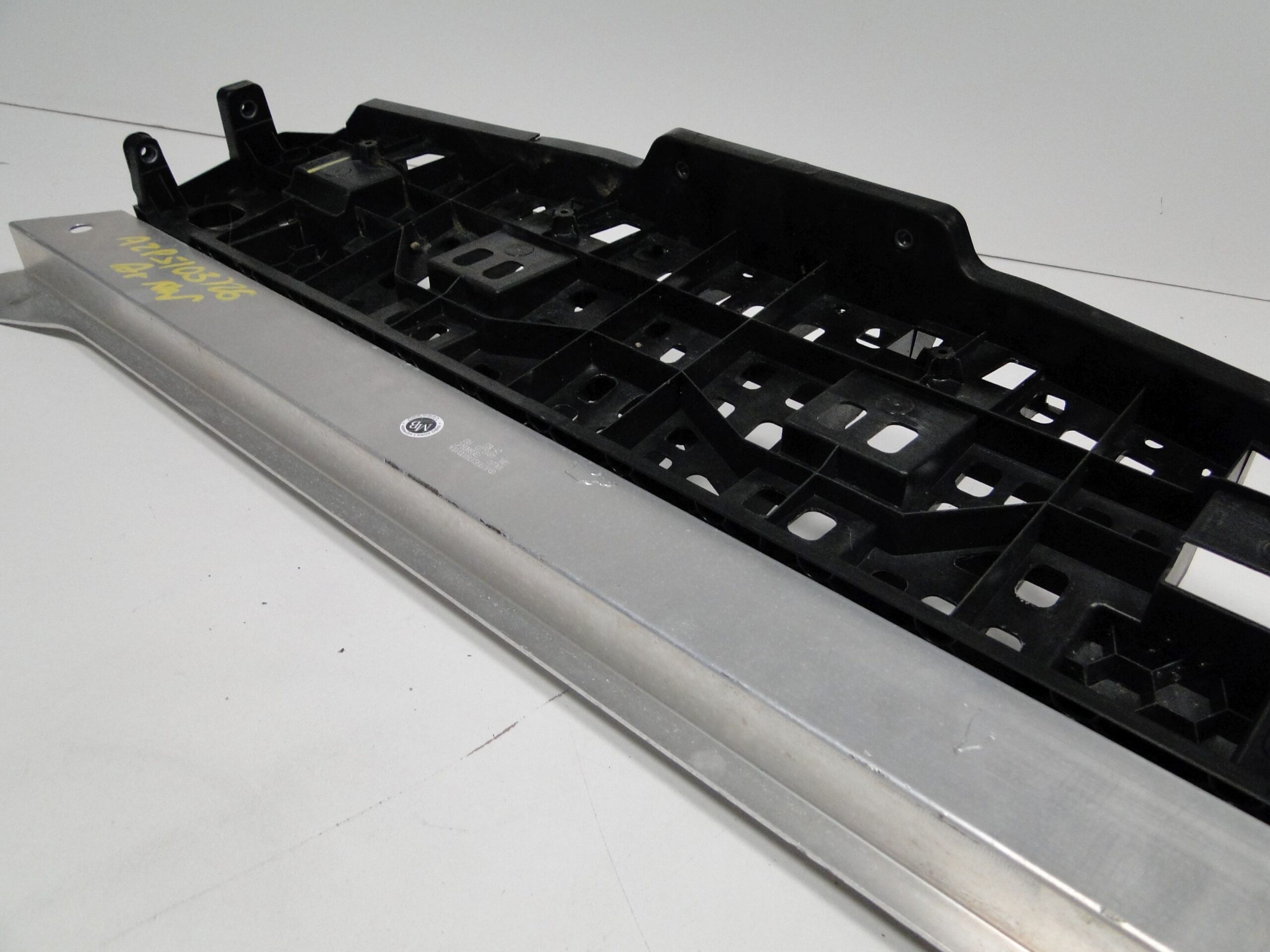 MERCEDES PAS PRZEDNI CZOŁOWY WZMONCNIENIE BELKA GÓRNA EQE 295 V295 - obrazek 10