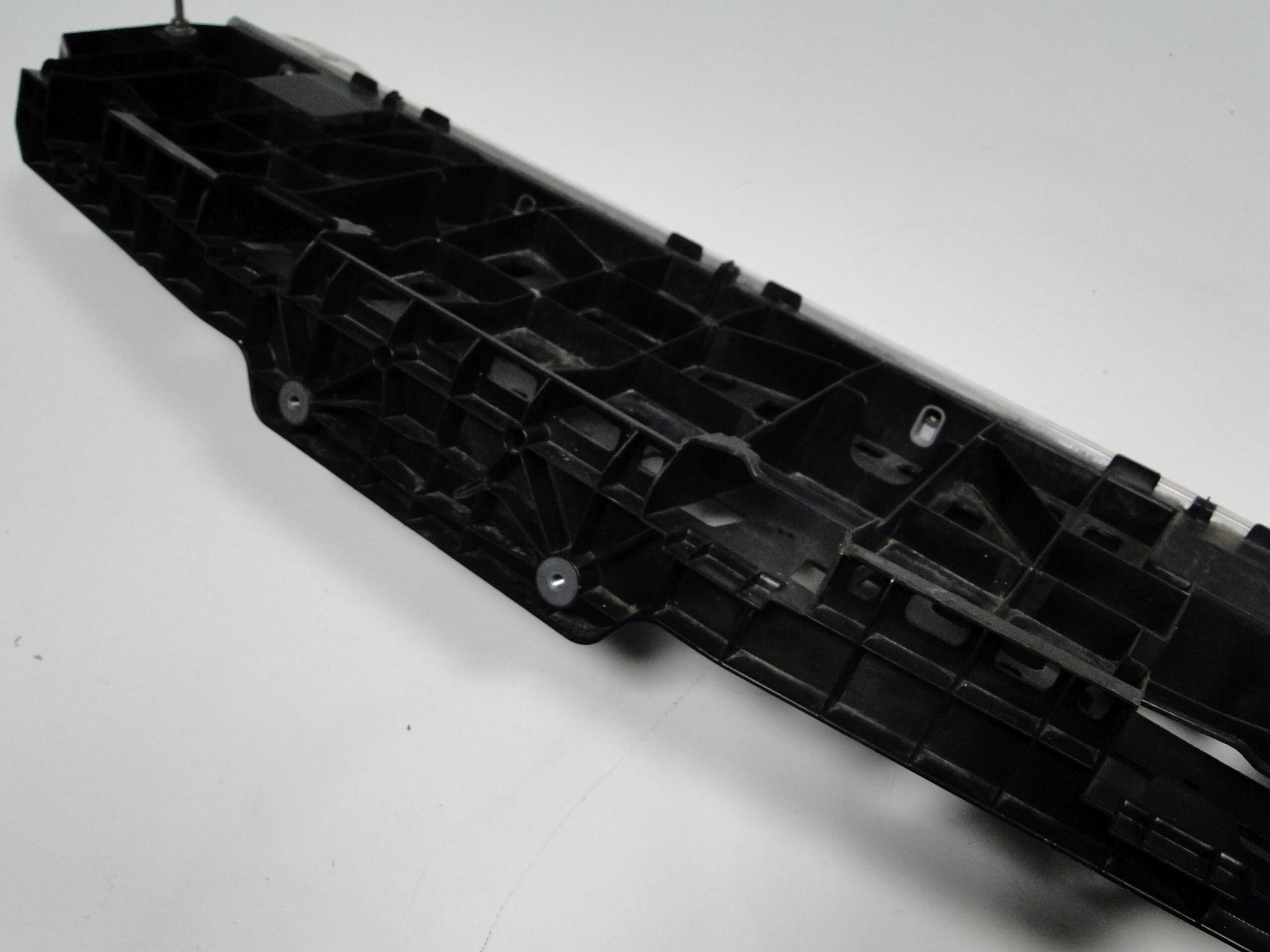 MERCEDES PAS PRZEDNI CZOŁOWY WZMONCNIENIE BELKA GÓRNA EQE 295 V295 - obrazek 9