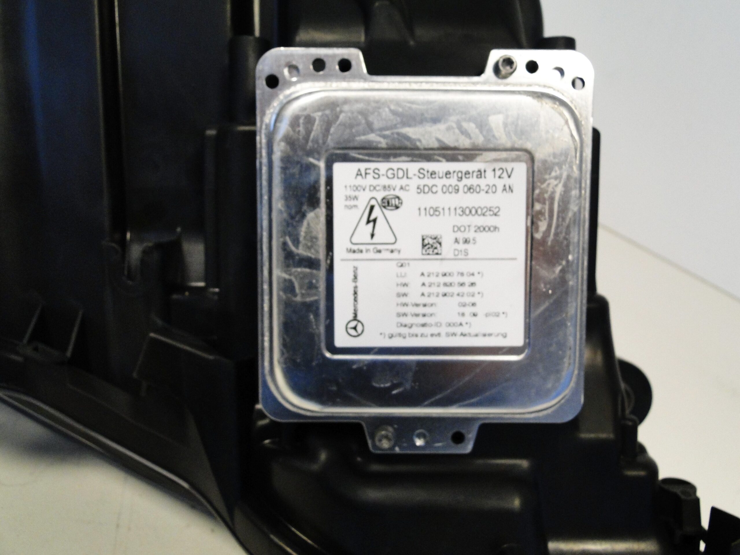 MERCEDES LAMPA LEWA XENON SKRĘTNY KAMERA NIGHT VIEW E KLASA 212 W212 PRZED LIFTEM - obrazek 9