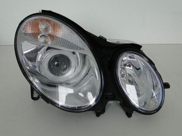 MERCEDES LAMPA PRAWA XENON NIESKRĘTNY BI-XENON 55 AMG E KLASA 211 W211 S211