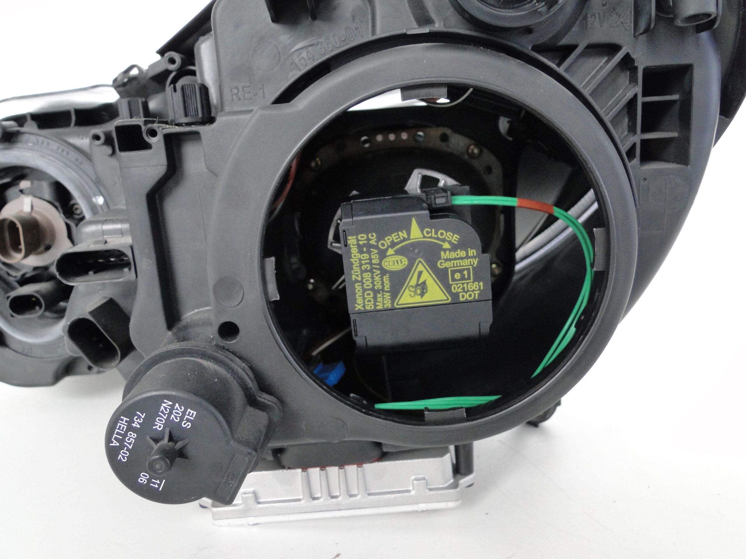 MERCEDES LAMPA PRAWA XENON NIESKRĘTNY BI-XENON 55 AMG E KLASA 211 W211 S211 - obrazek 5