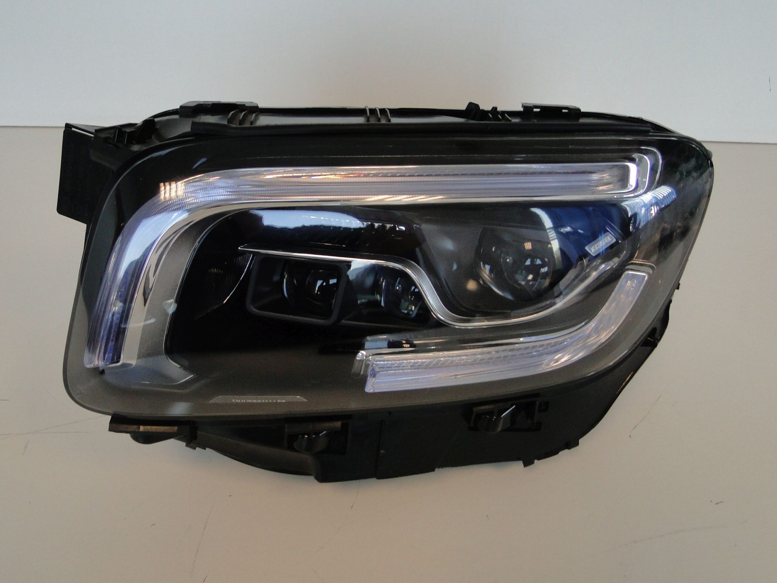 MERCEDES LAMPA LEWA LED MULTIBEAM GLB 247 X247 PRZED LIFTEM - obrazek 2