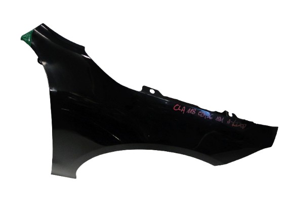 MERCEDES BŁOTNIK PRAWY PRZEDNI CZARNY 191 CLA 118 C118 X118 W118