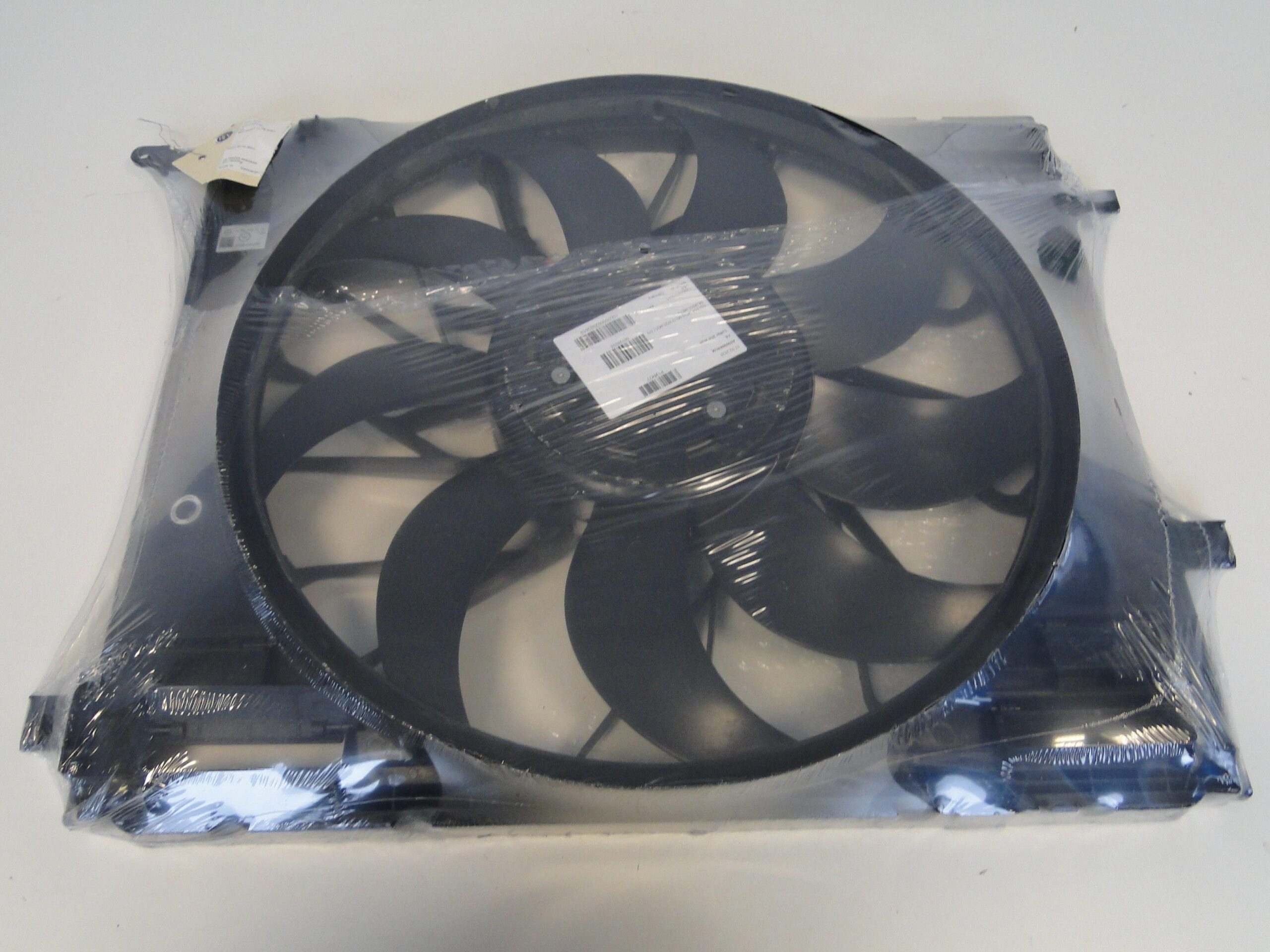 MERCEDES WENTYLATOR 1000 WATT WIATRAK MAYBACH Z223 W223 W214 W206 AMG GT 192 SL R232 CLE 236 GLC 254 - obrazek 8