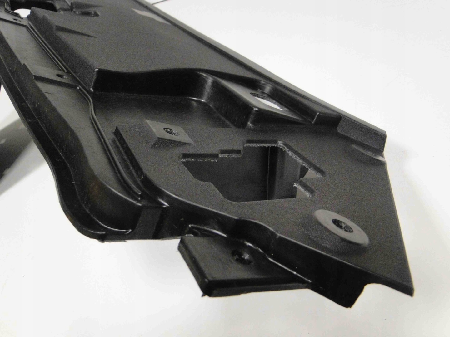 MERCEDES PAS PRZEDNI CZOŁOWY 63 AMG WZMOCNIENIE S KLASA 217 W217 C217 A217 - obrazek 8